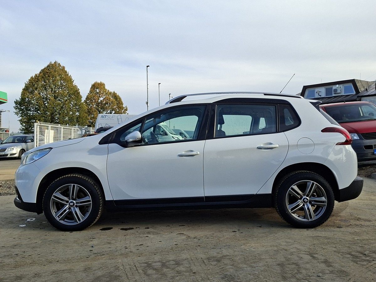 Peugeot 2008, 1,2 PT 110k M5 2.MAJ - fotka 4