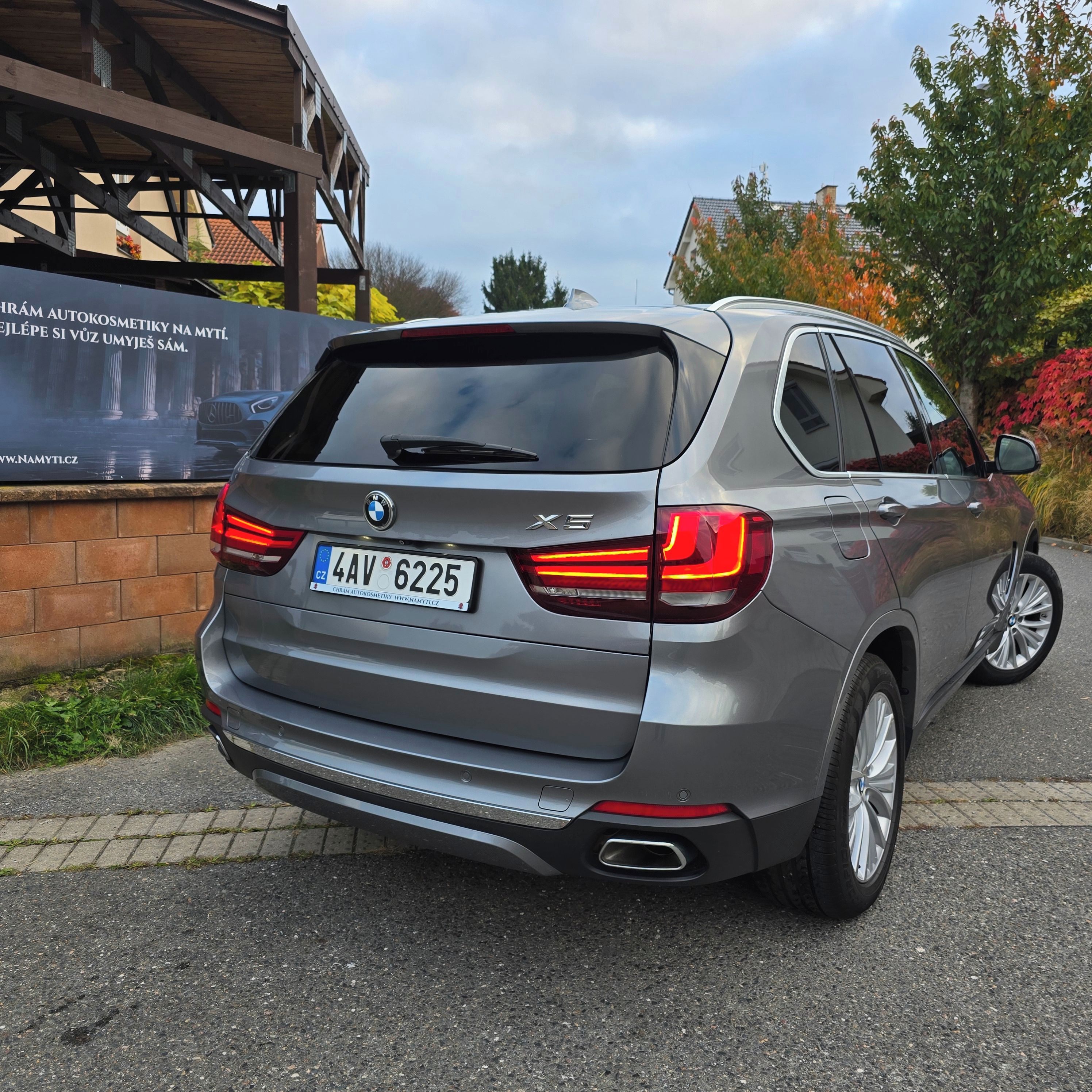 BMW X5, BMW X540D, 230 kW, po servise - fotka 2