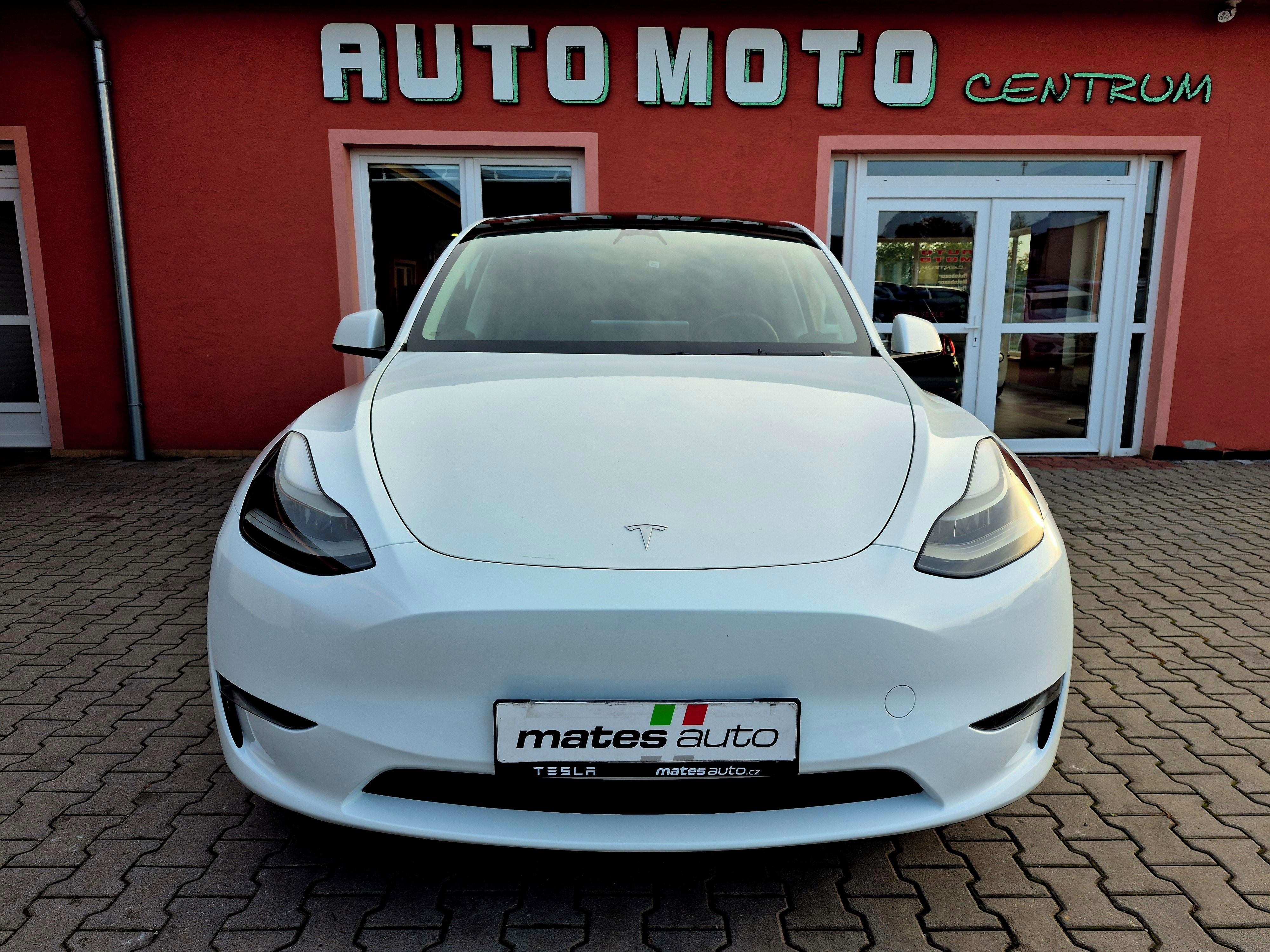 Tesla Model Y, Long R.Dual Motor, Berlín, TAŽ - fotka 6