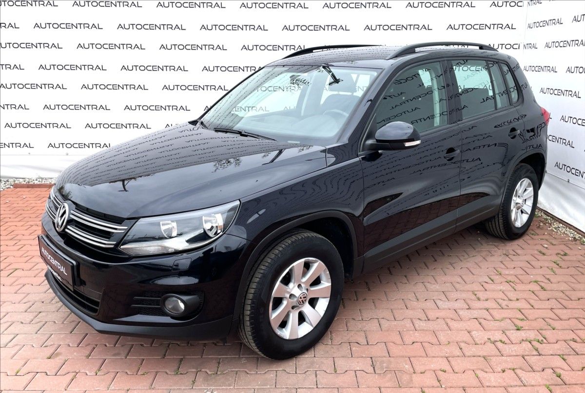 Volkswagen Tiguan, 1,4 TSi,90kW,serv.kniha - fotka 3