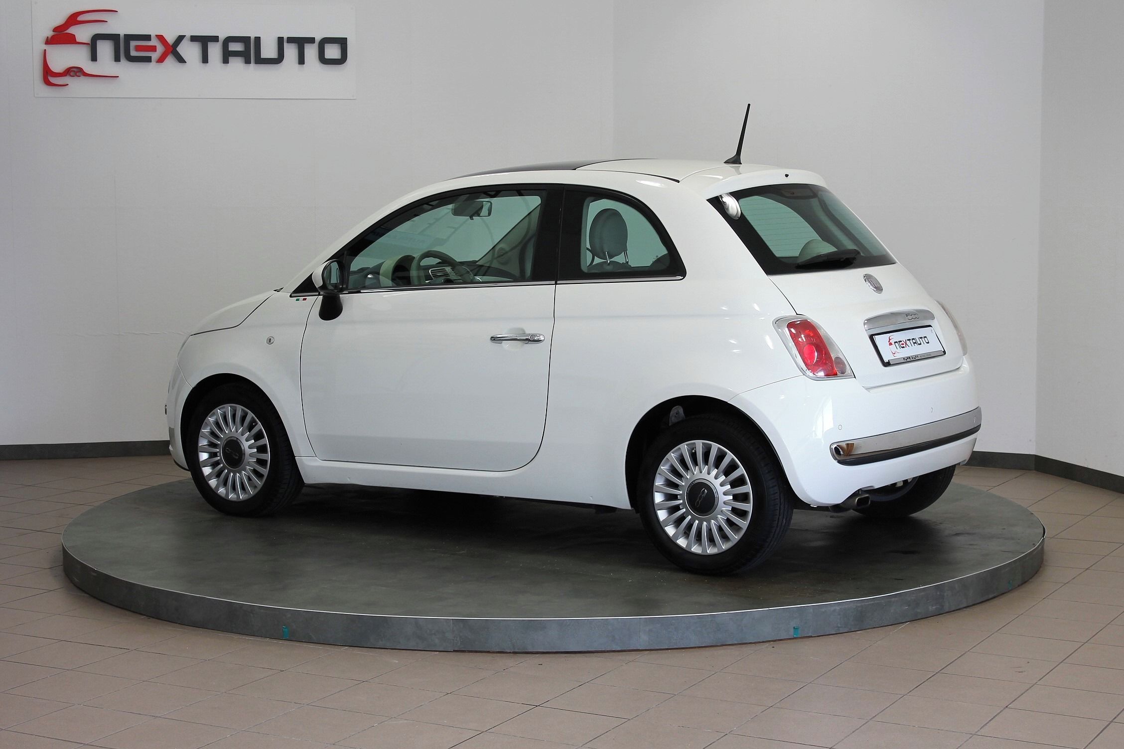 Fiat 500, 0.9 TWINAIR 77kW, PANORAMA - fotka 3