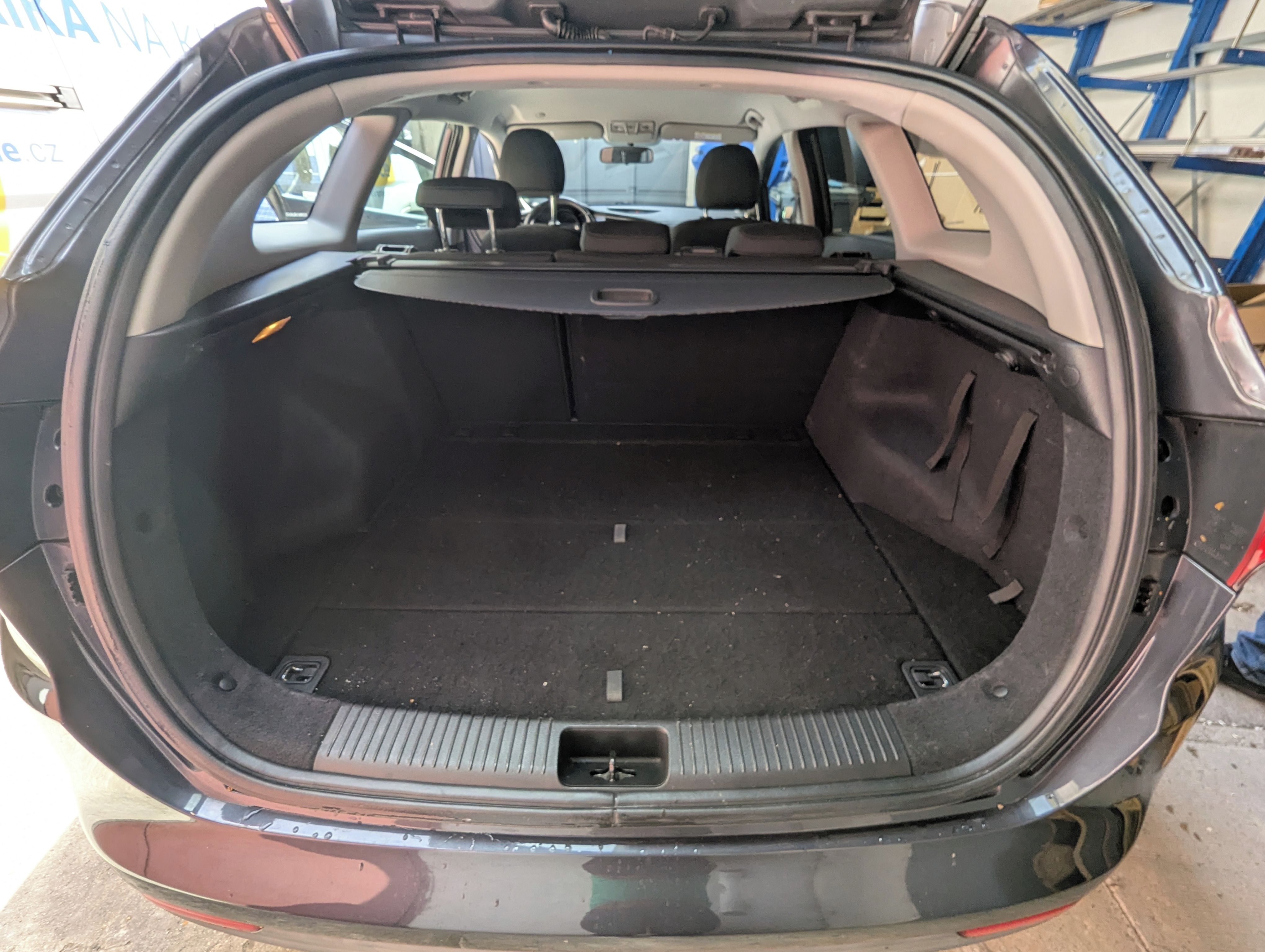 Kia Cee´d, 1.6.GDI,99kW,2014 -servisováno - fotka 6