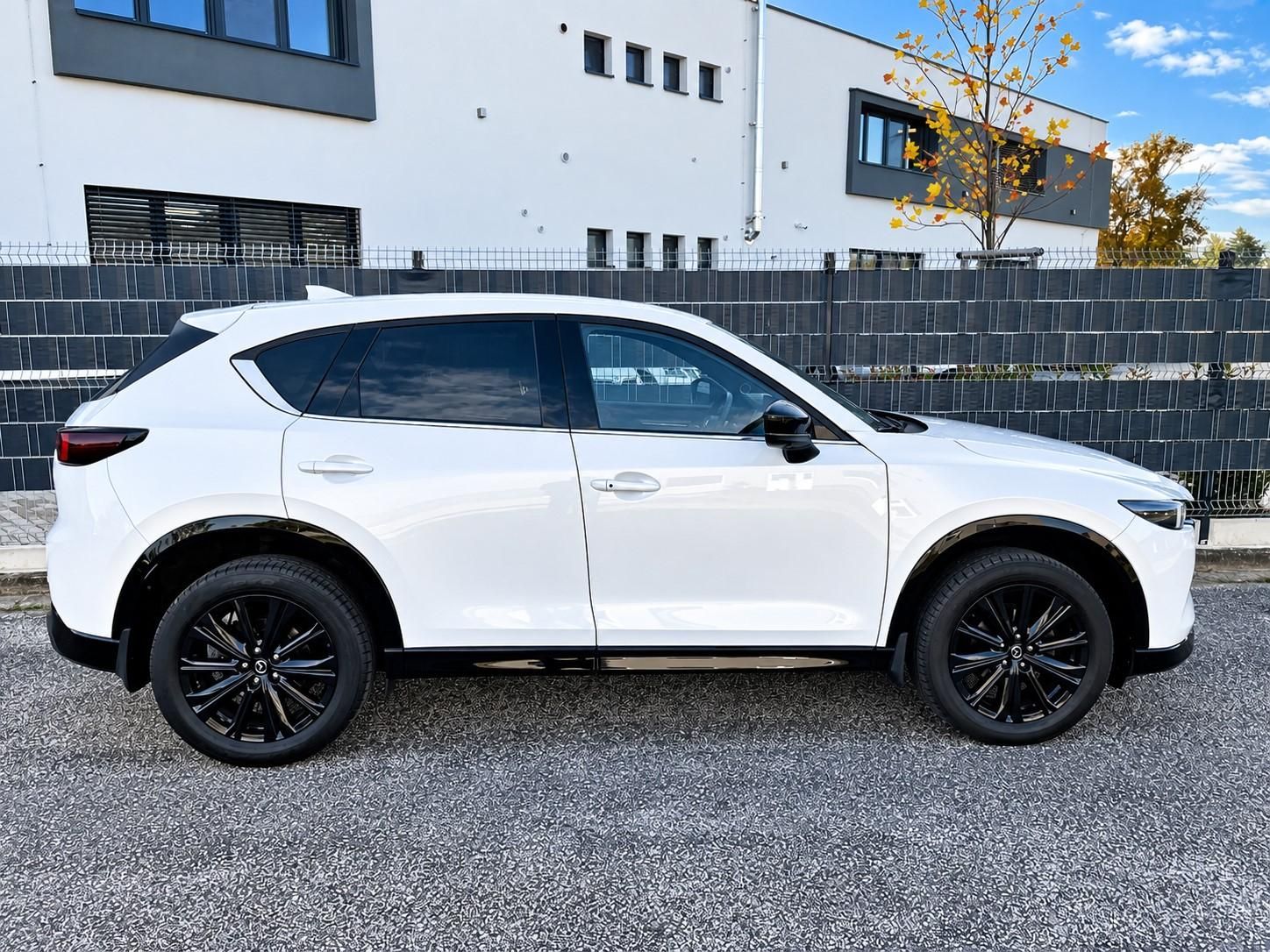 Mazda CX-5, 2.5i 143 kW SKYACTIV-G HOMURA - fotka 6