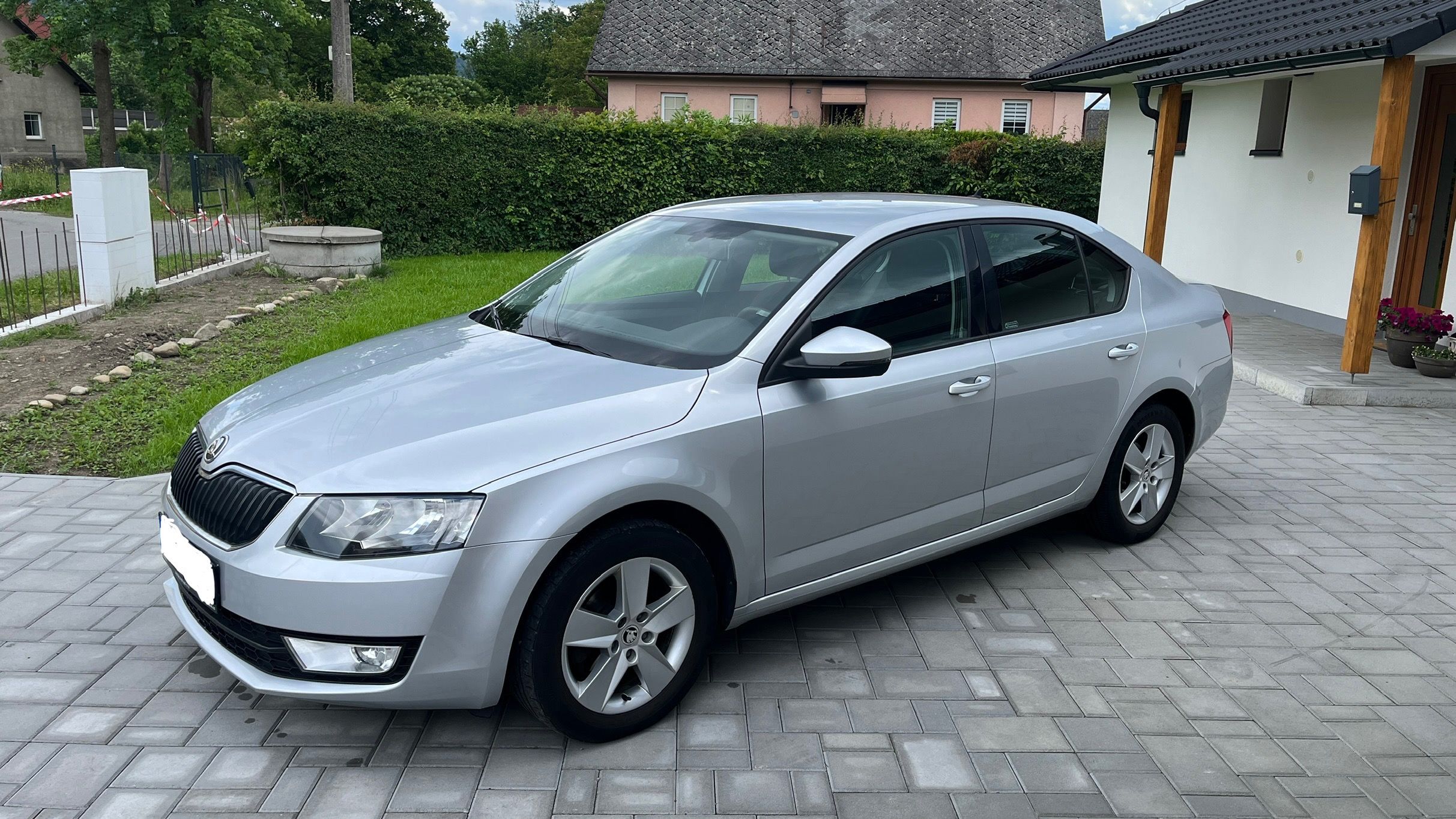 Škoda Octavia, 1.6 TDI, Elegance - fotka 3