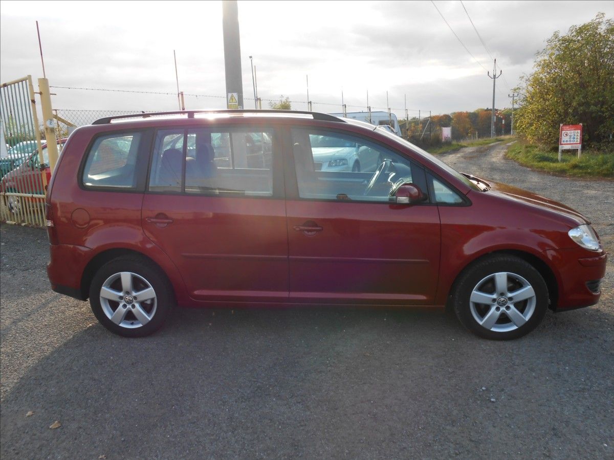 Volkswagen Touran, 1,9 TDI 77 kW Nová spojka - fotka 3