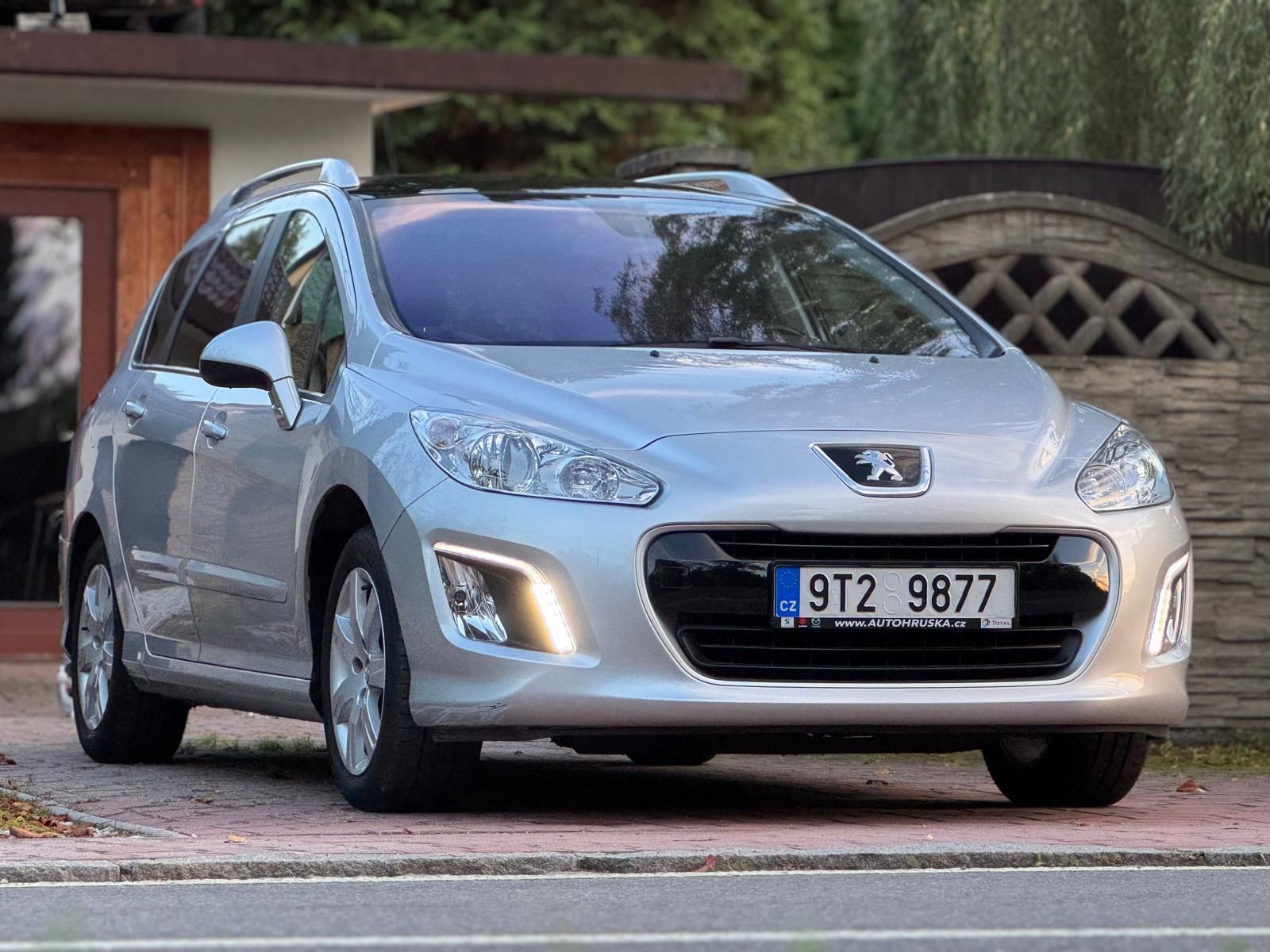 Peugeot 308, 1.6i 1.MAJ. ČR GARÁŽOV. 45tkm
