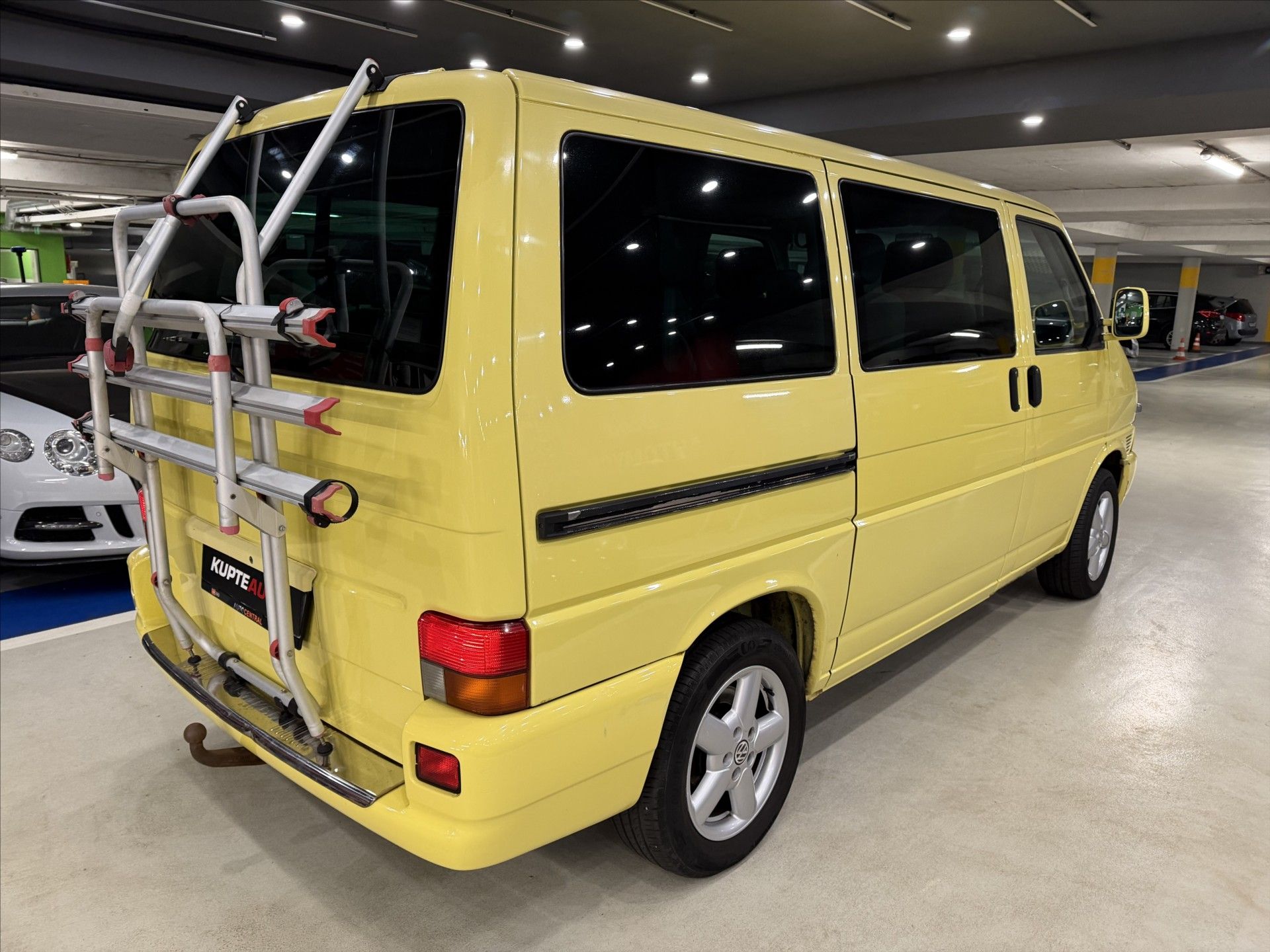 Volkswagen Multivan, 2,5 TDI - fotka 3