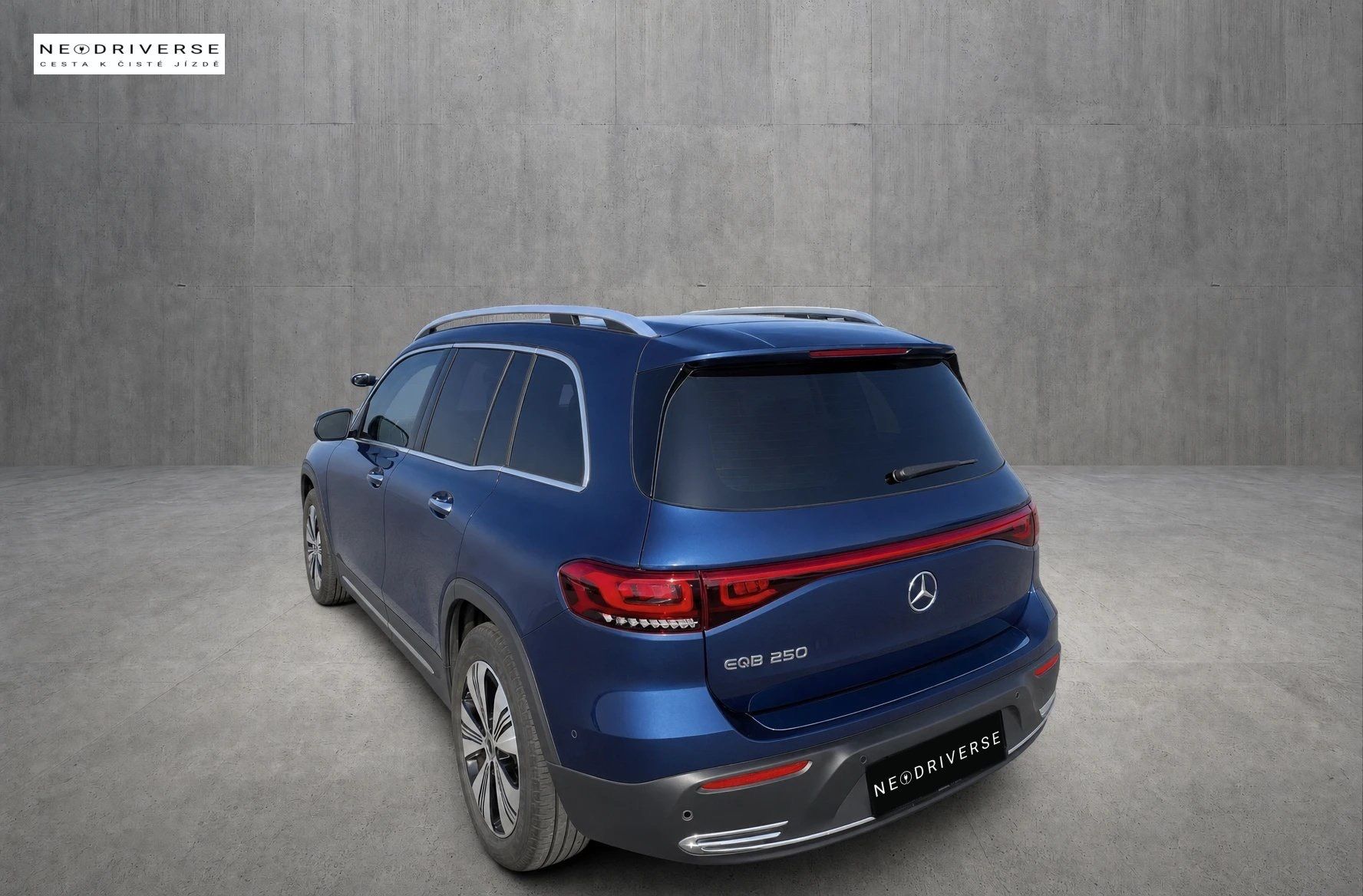 Mercedes-Benz EQB, 250 Progresive - fotka 2