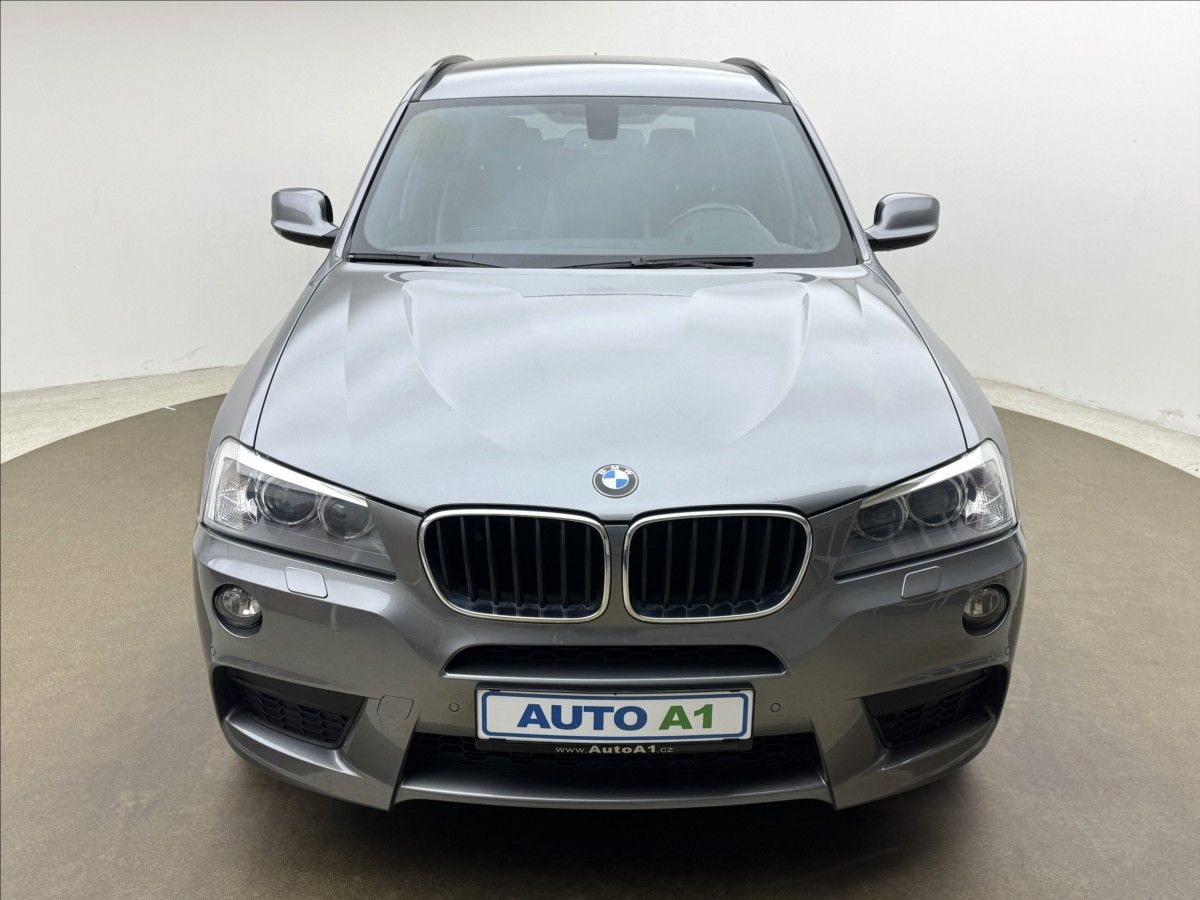 BMW X3, 2,0 4X4 DPH M 2XKOLA NAVI ČR - fotka 2