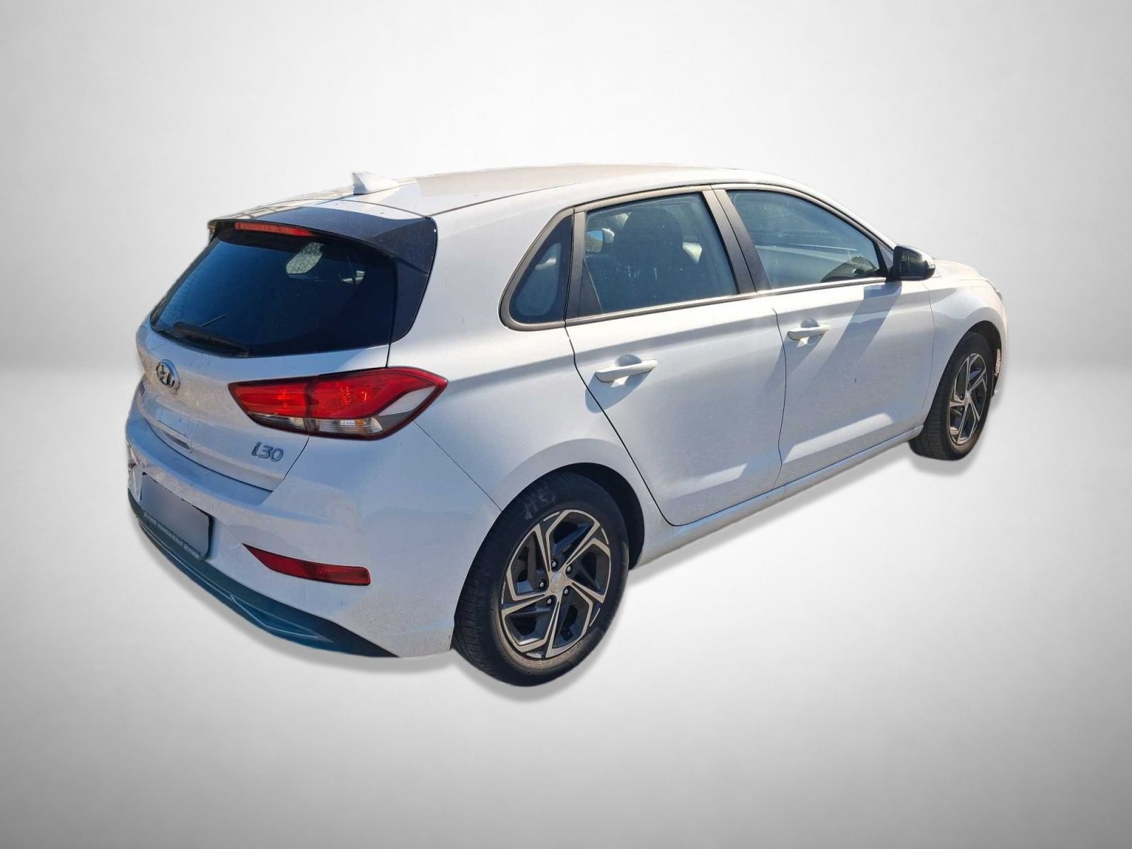 Hyundai i30, 1.5 DPI, Comfort, ČR,1.maj - fotka 2