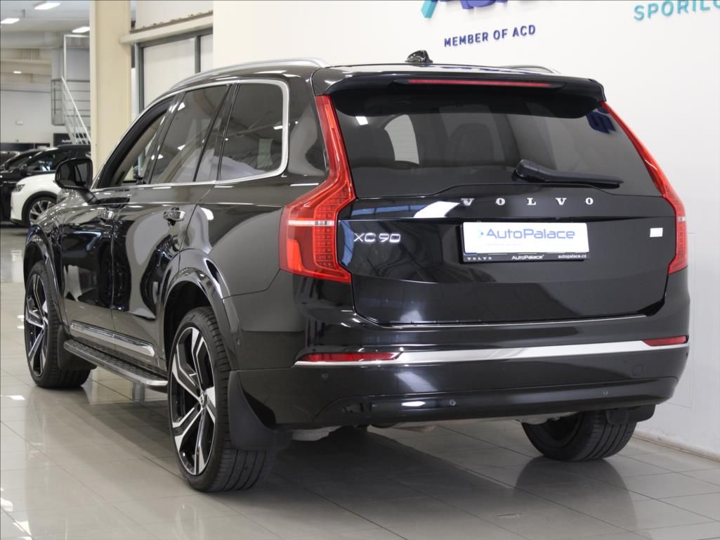 Volvo XC90, 2,0 T8 Ultimate Bright B&W Vzd - fotka 3