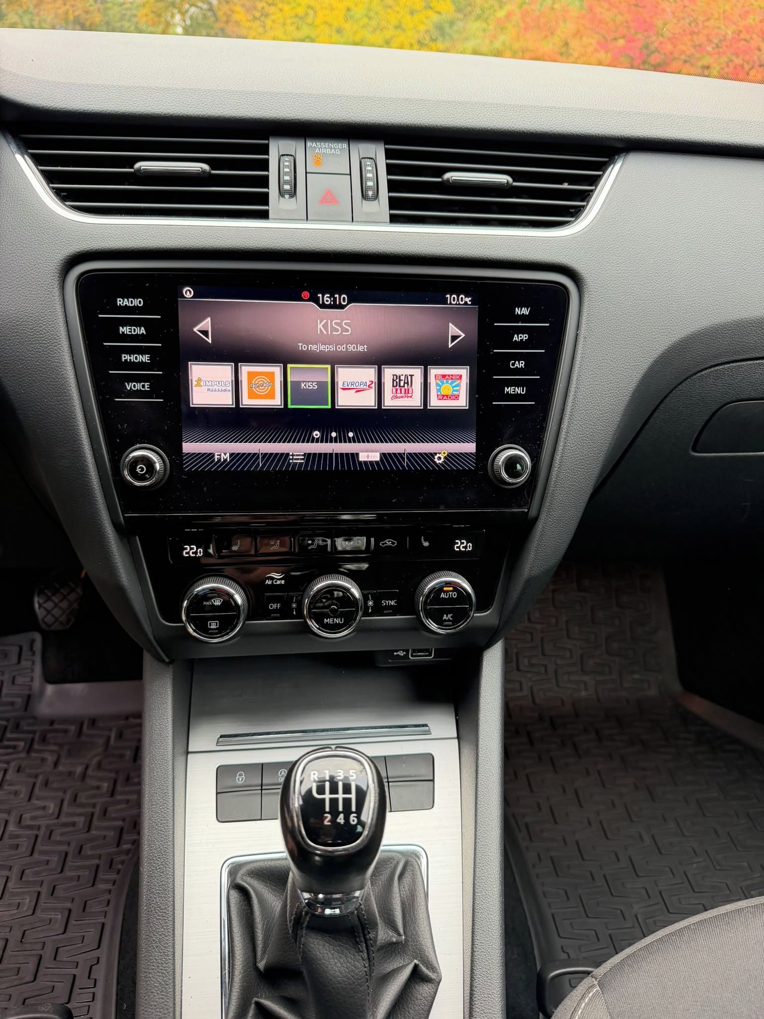 Škoda Octavia, Škoda Octavia 3 1.0 TSI - fotka 6