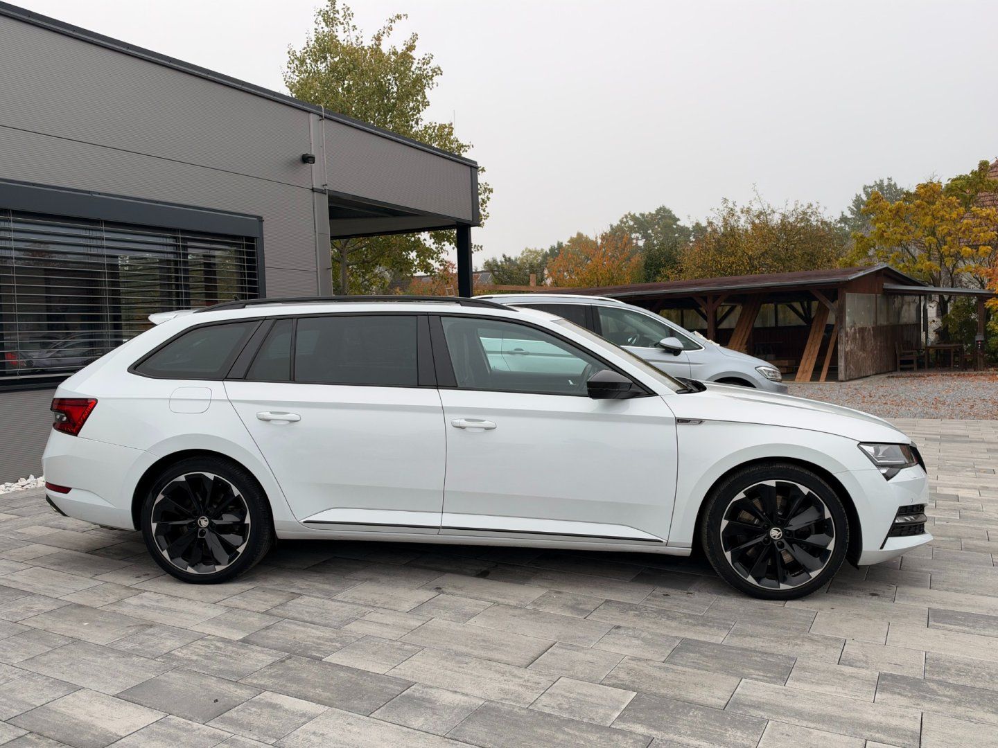 Škoda Superb, Sportline 2.0 TSI 4x4 DSG - fotka 4
