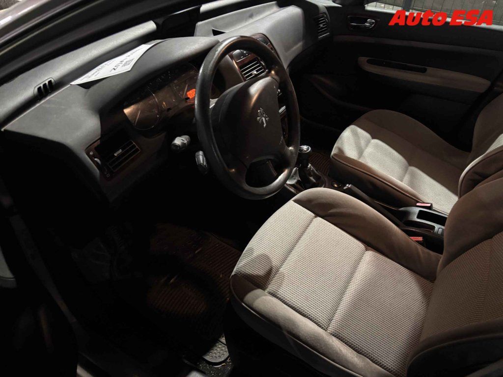 Peugeot 307, 1.6 16 V - fotka 3