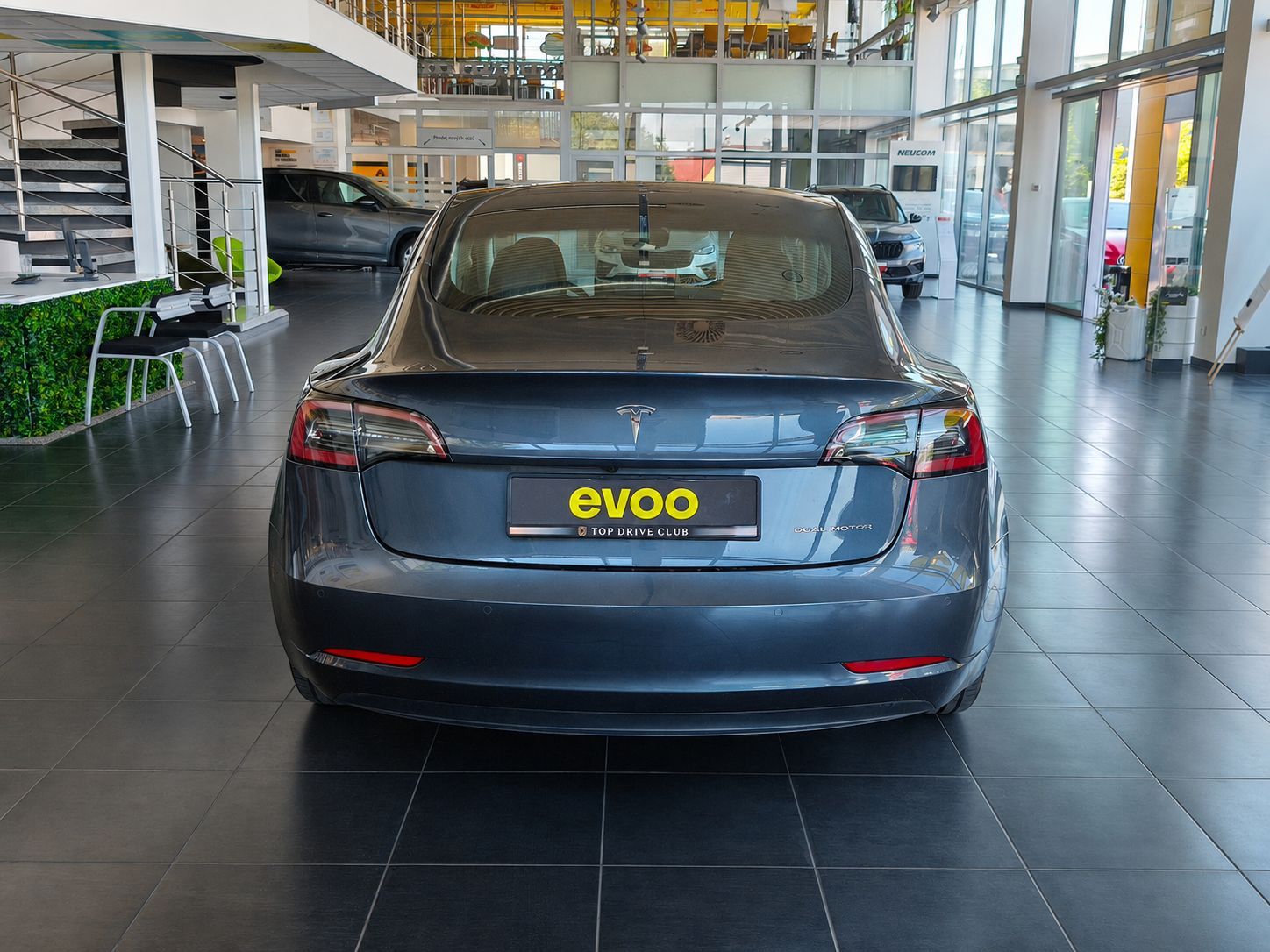 Tesla Model 3, Long Range, AWD, Tažné - fotka 6