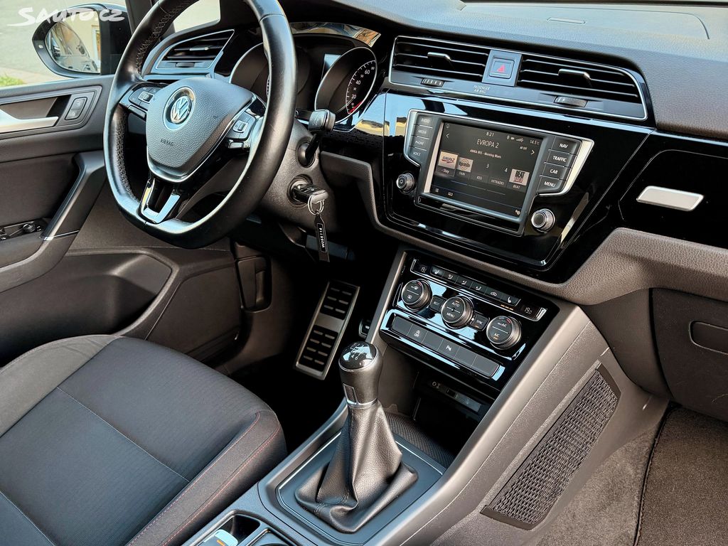 2017 Volkswagen Touran
