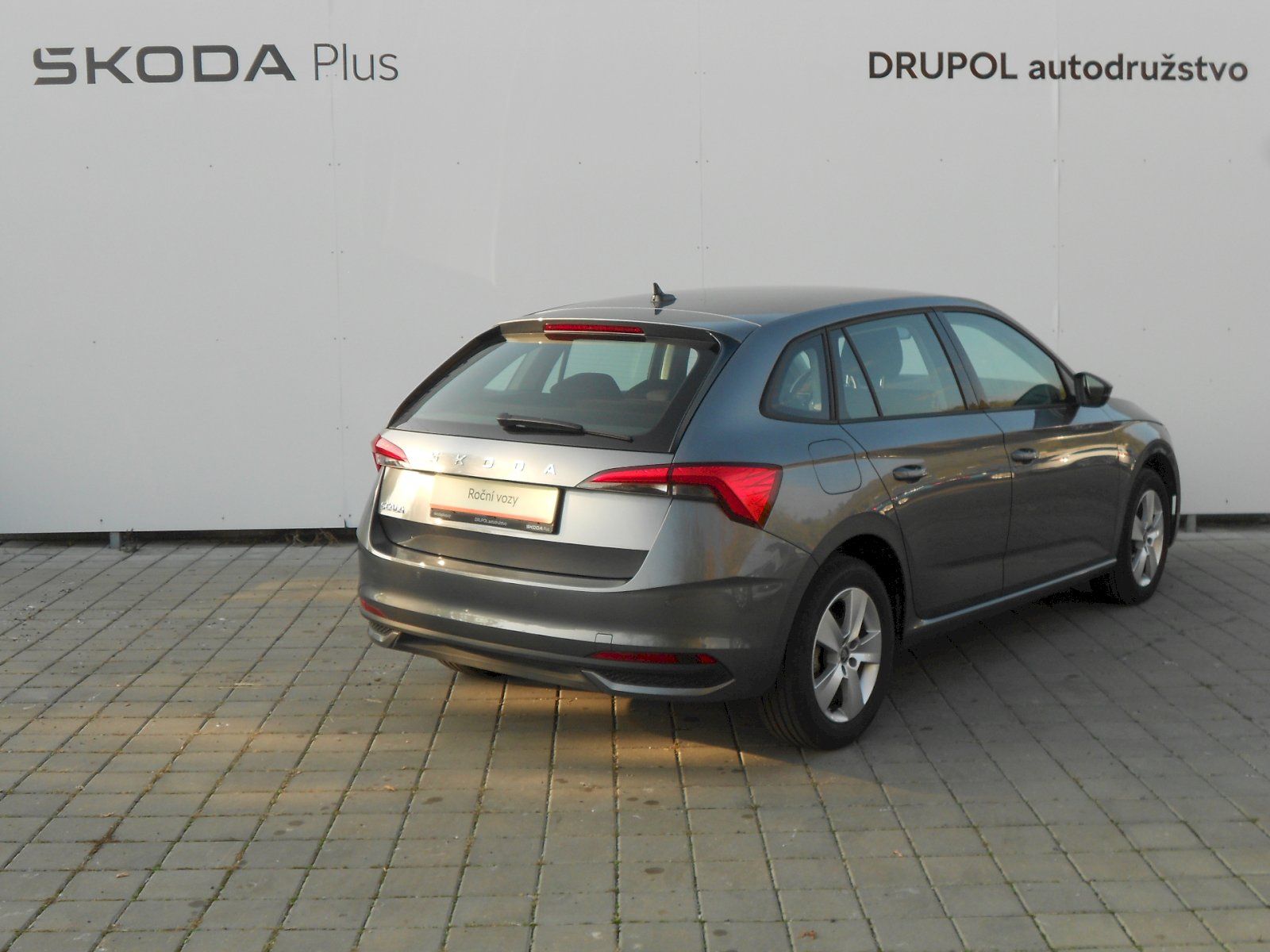 Škoda Scala, 1.0 TSI - 85 kW, Selection - fotka 2