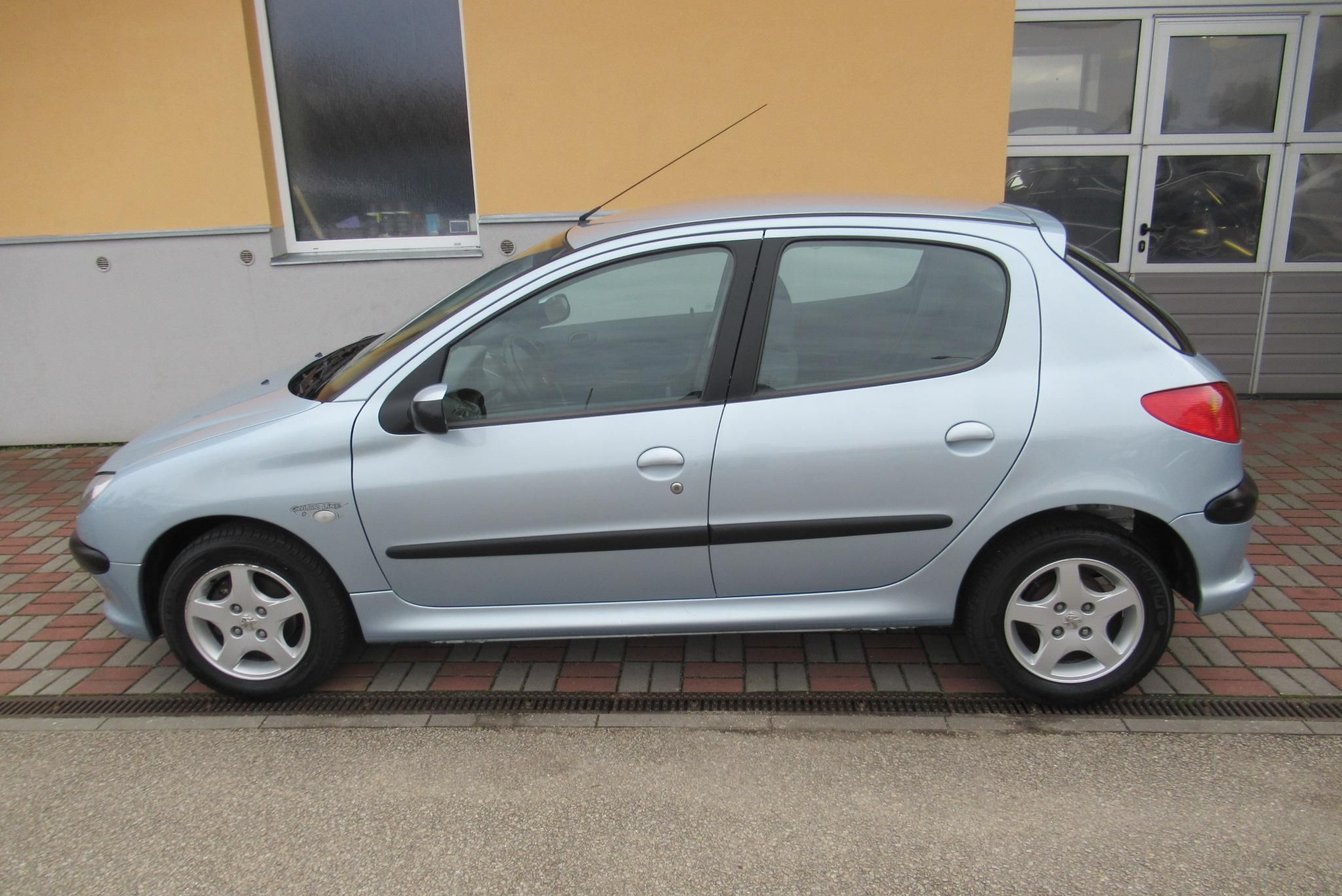 Peugeot 206, 1.4 HDi KLIMA TOP STAV! - fotka 6
