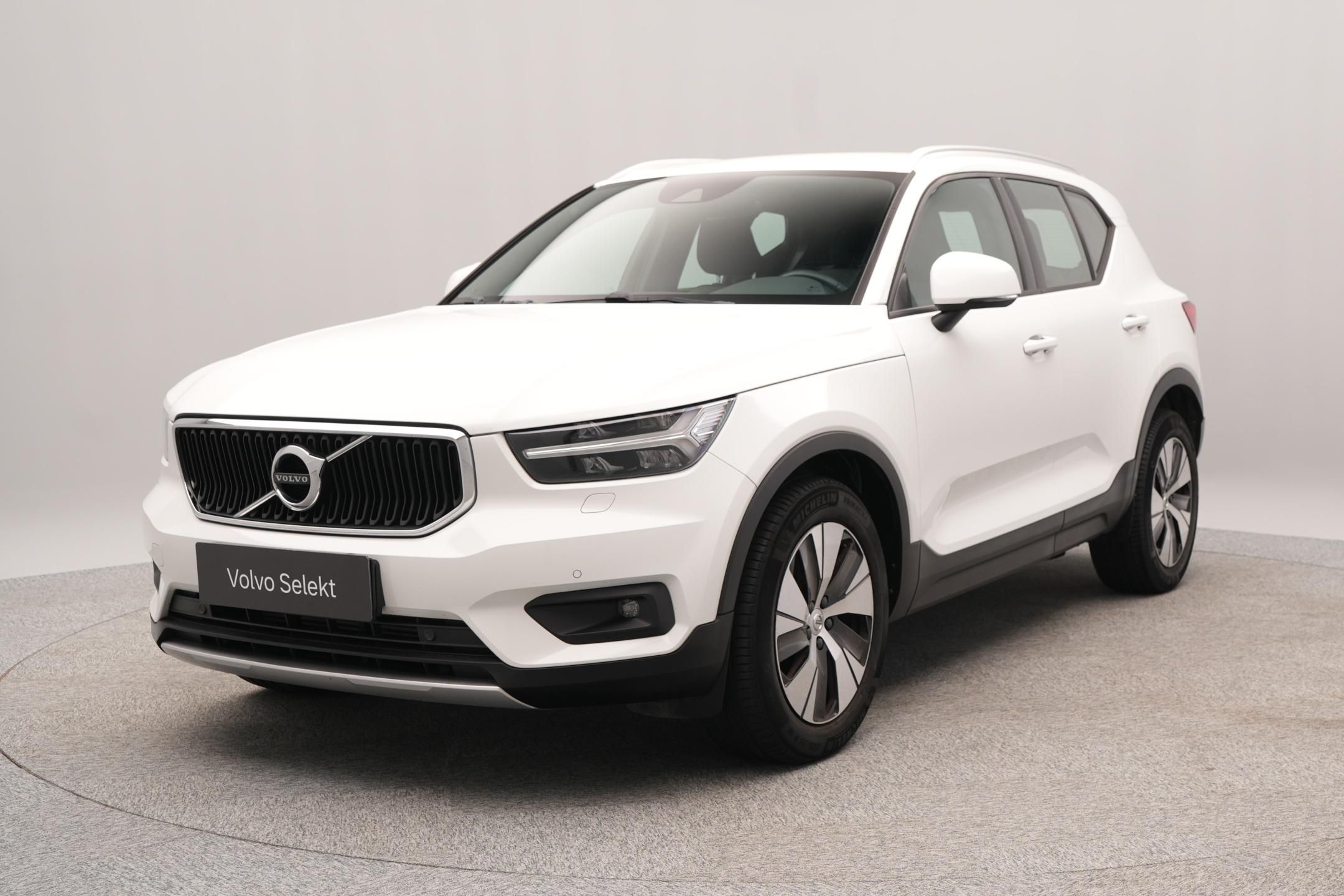 Volvo XC40, D3 MOMENTUM AUT