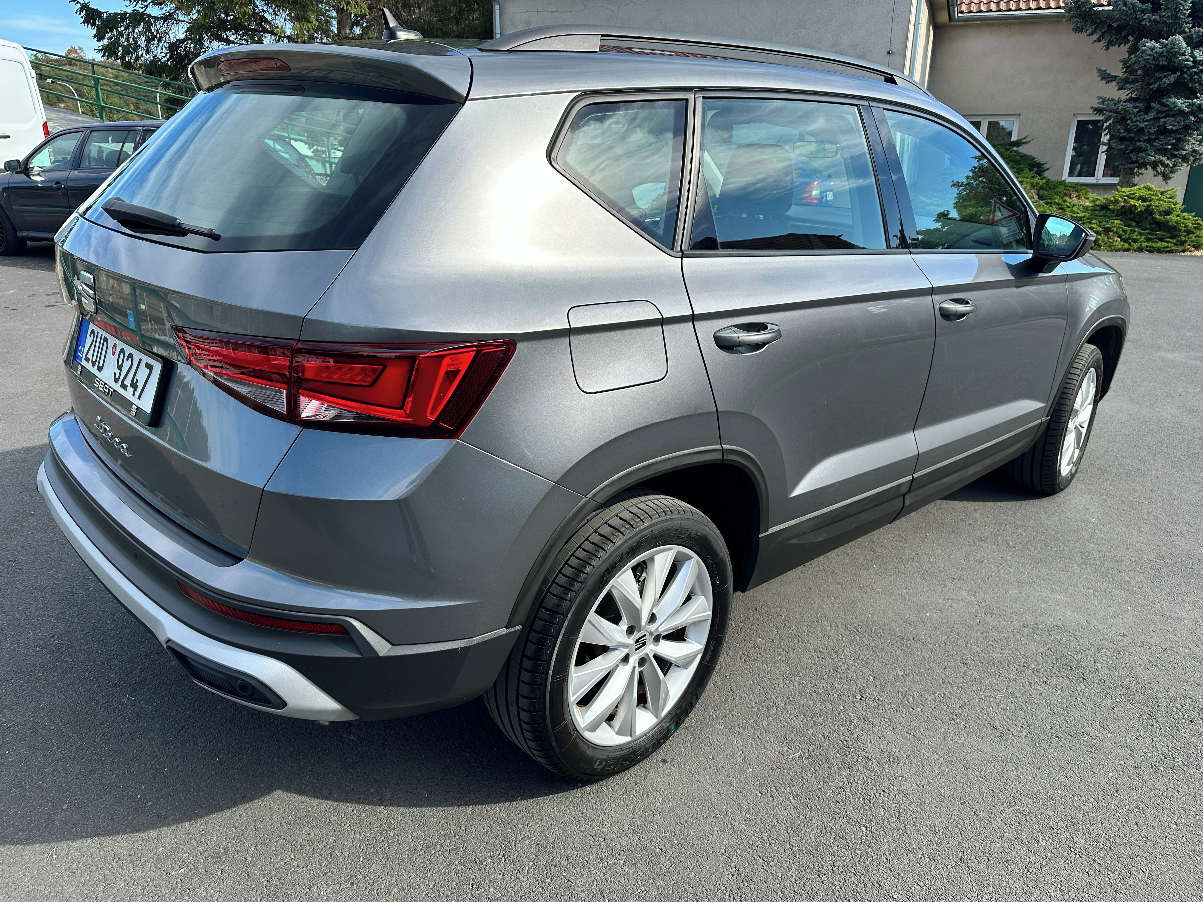 Seat Ateca, SEAT ATECA - 2,0TDI - MATRIX - fotka 3