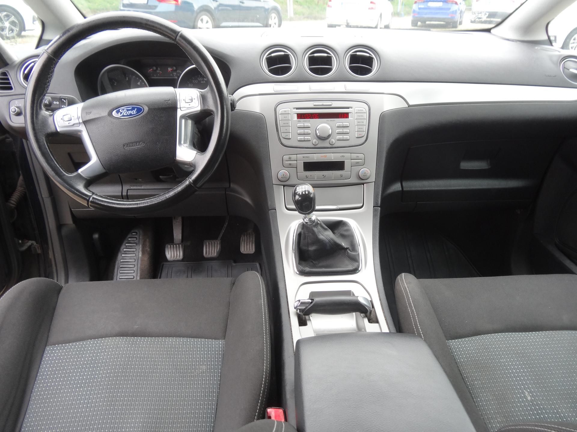 Ford S-MAX, S-MAX 7-míst Taž.zař. - fotka 3