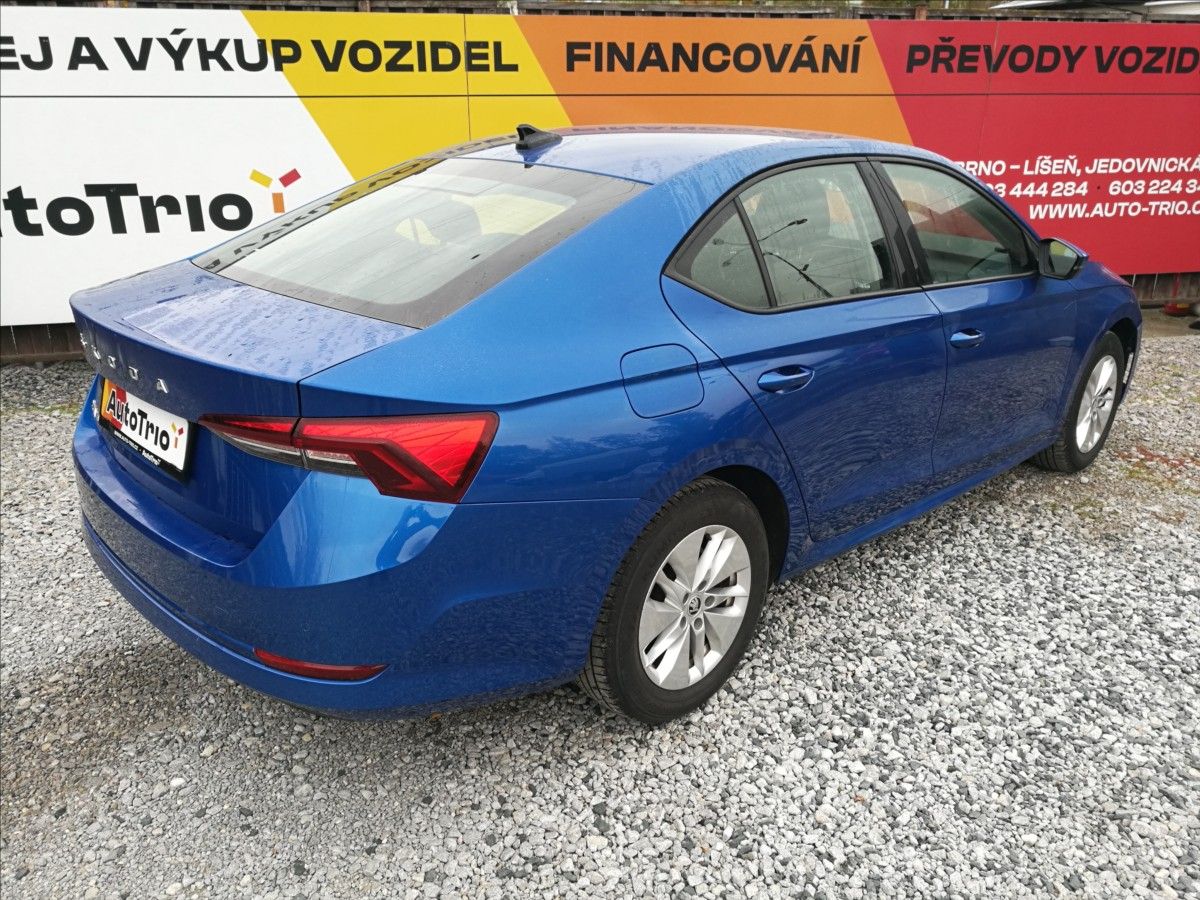 Škoda Octavia, 2,0 TDI DSG - fotka 3