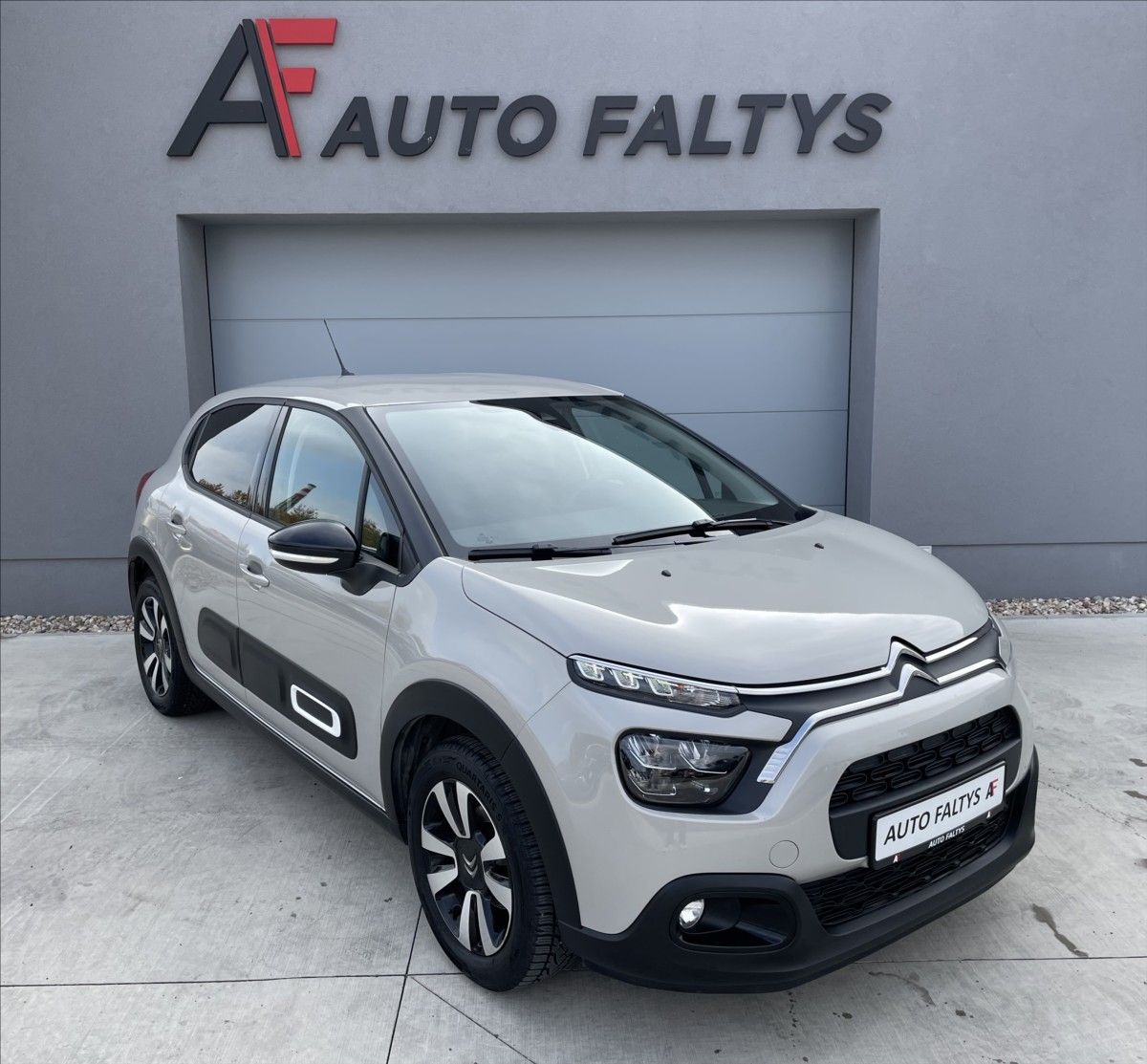 Citroën C3, 1,2 i 61KW ČR.1.MAJITEL