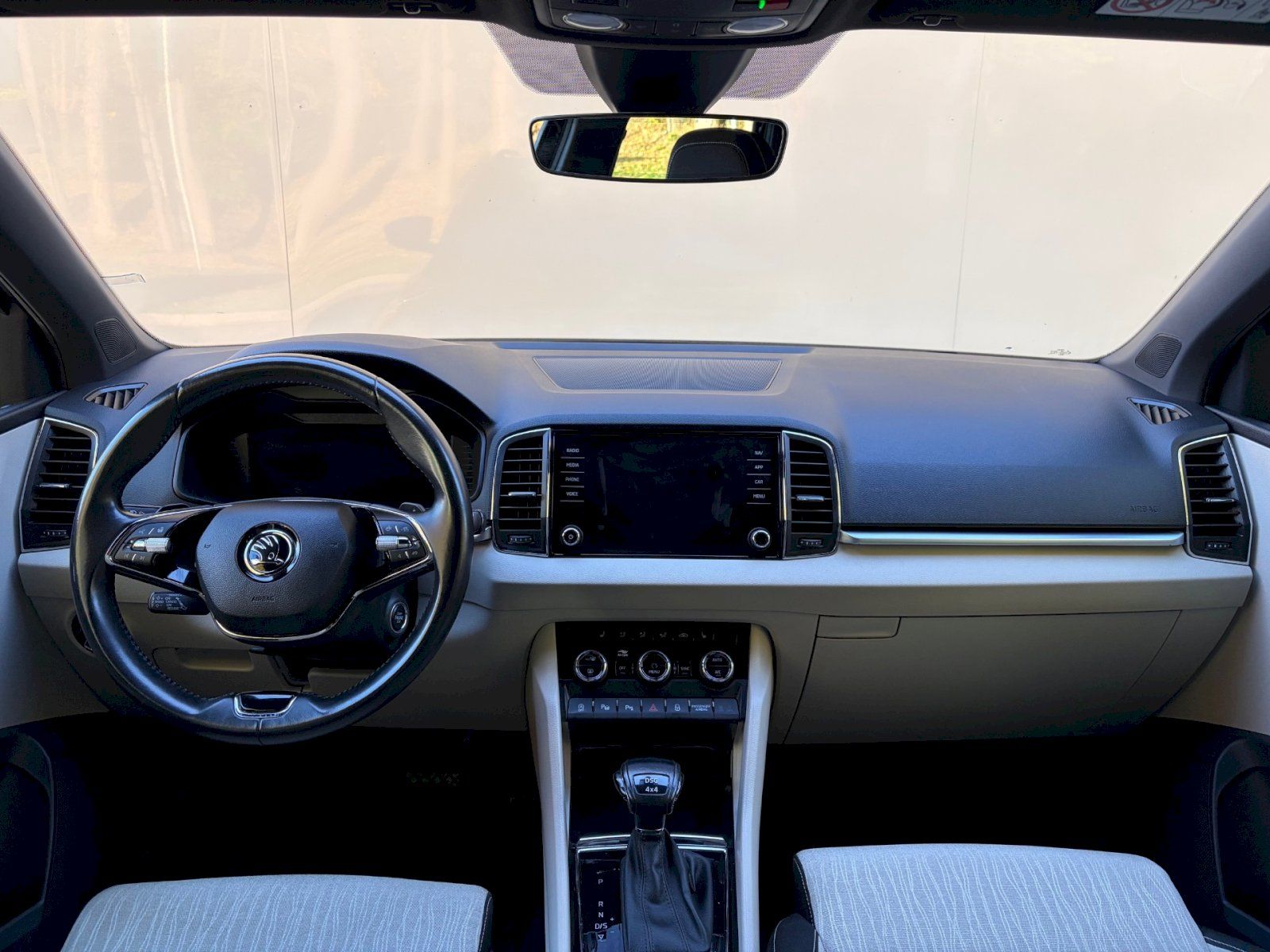 Škoda Karoq, 2.0 TDI 110kW Style 4x4 DSG - fotka 5