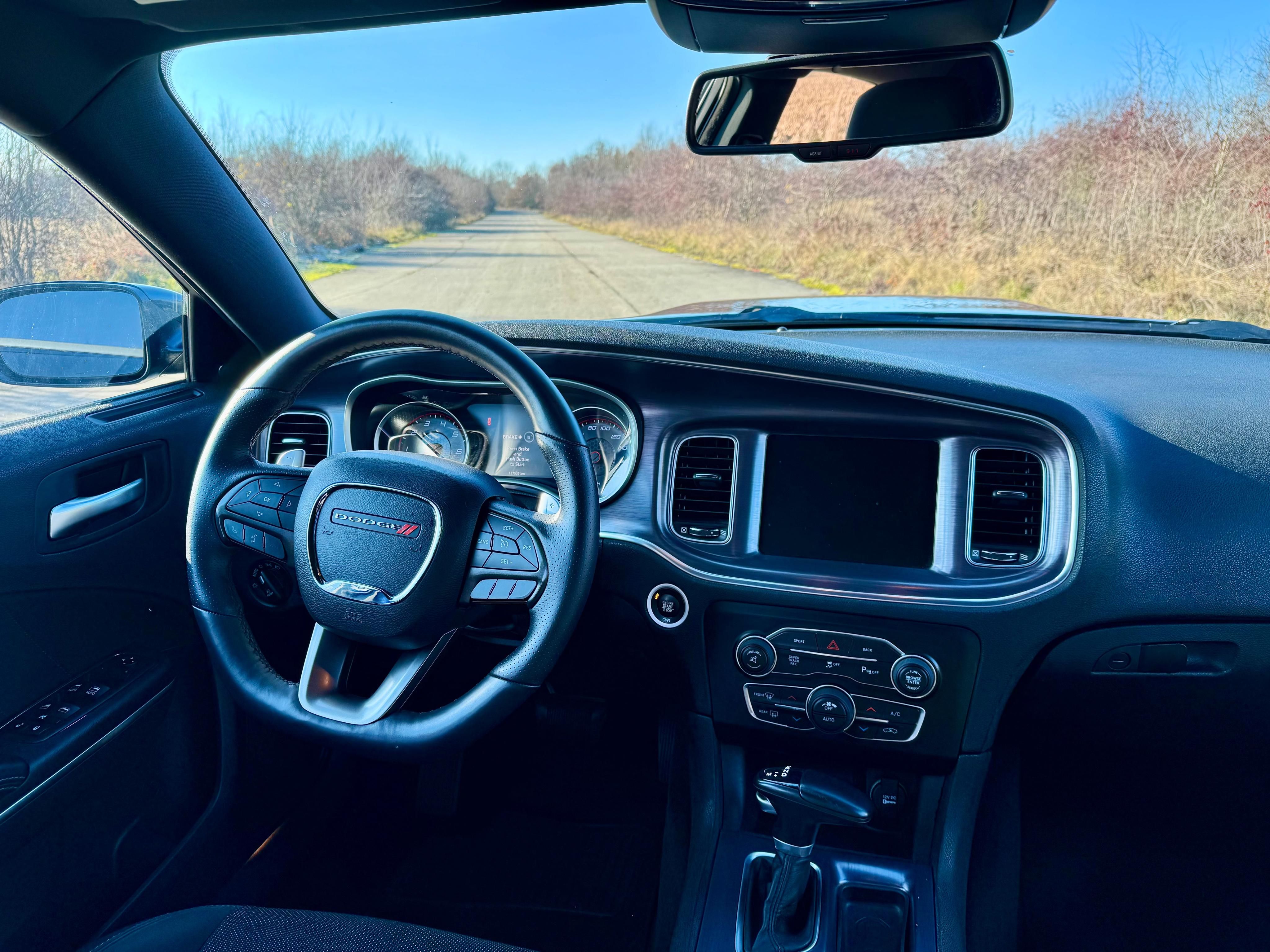 Dodge Charger, R/T Scat Pack 6.4 V8 362 kw - fotka 5