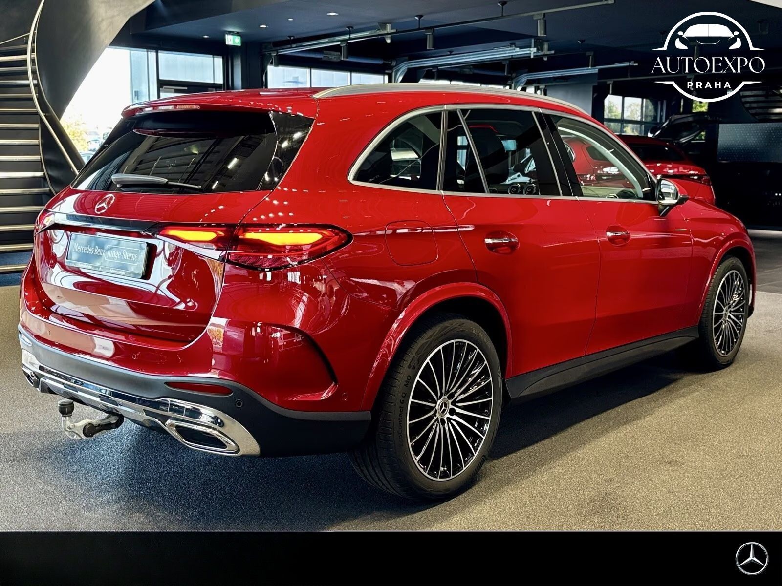 Mercedes-Benz GLC, 300d 4Matic* AMG Premium* - fotka 4