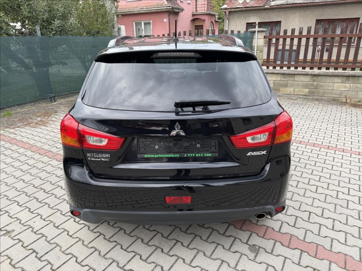 Mitsubishi ASX, 1,6 TOP - fotka 4
