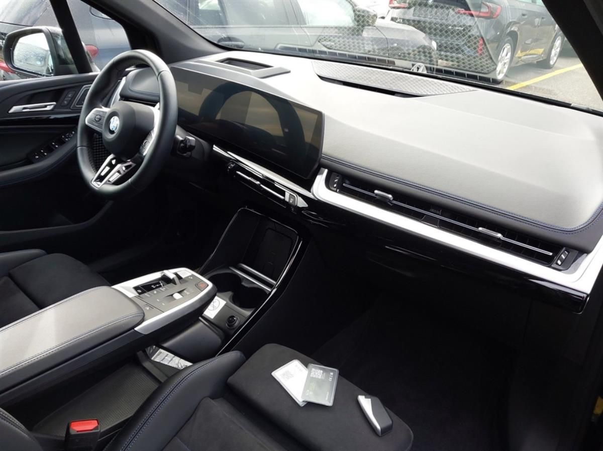 BMW Řada 2, 220d - tažné, záruka - fotka 6