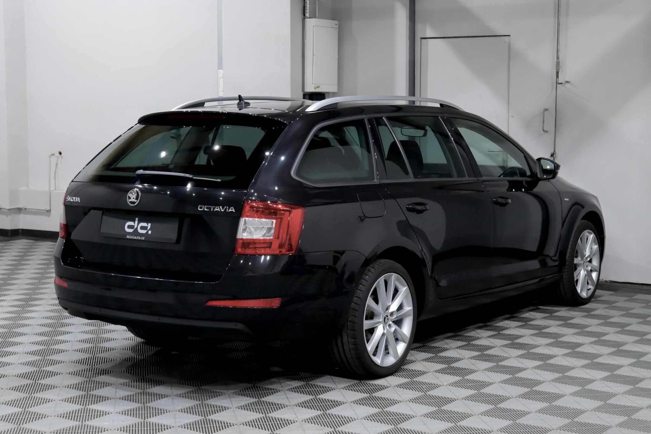 Škoda Octavia, 3 Combi 1.4 TSI 110 kW DSG - fotka 6