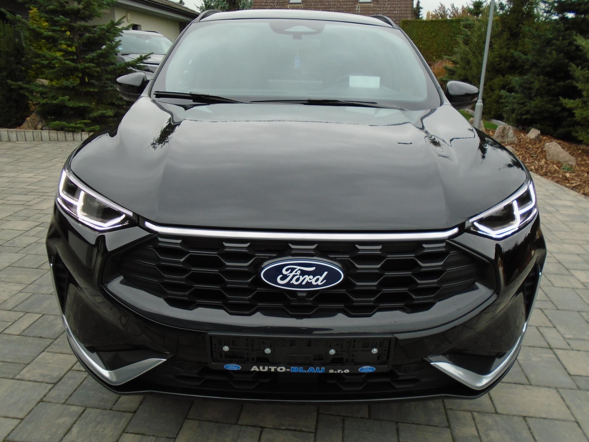 Ford Kuga, 2.5 Plug-in-Hybrid ST-Line X - fotka 5