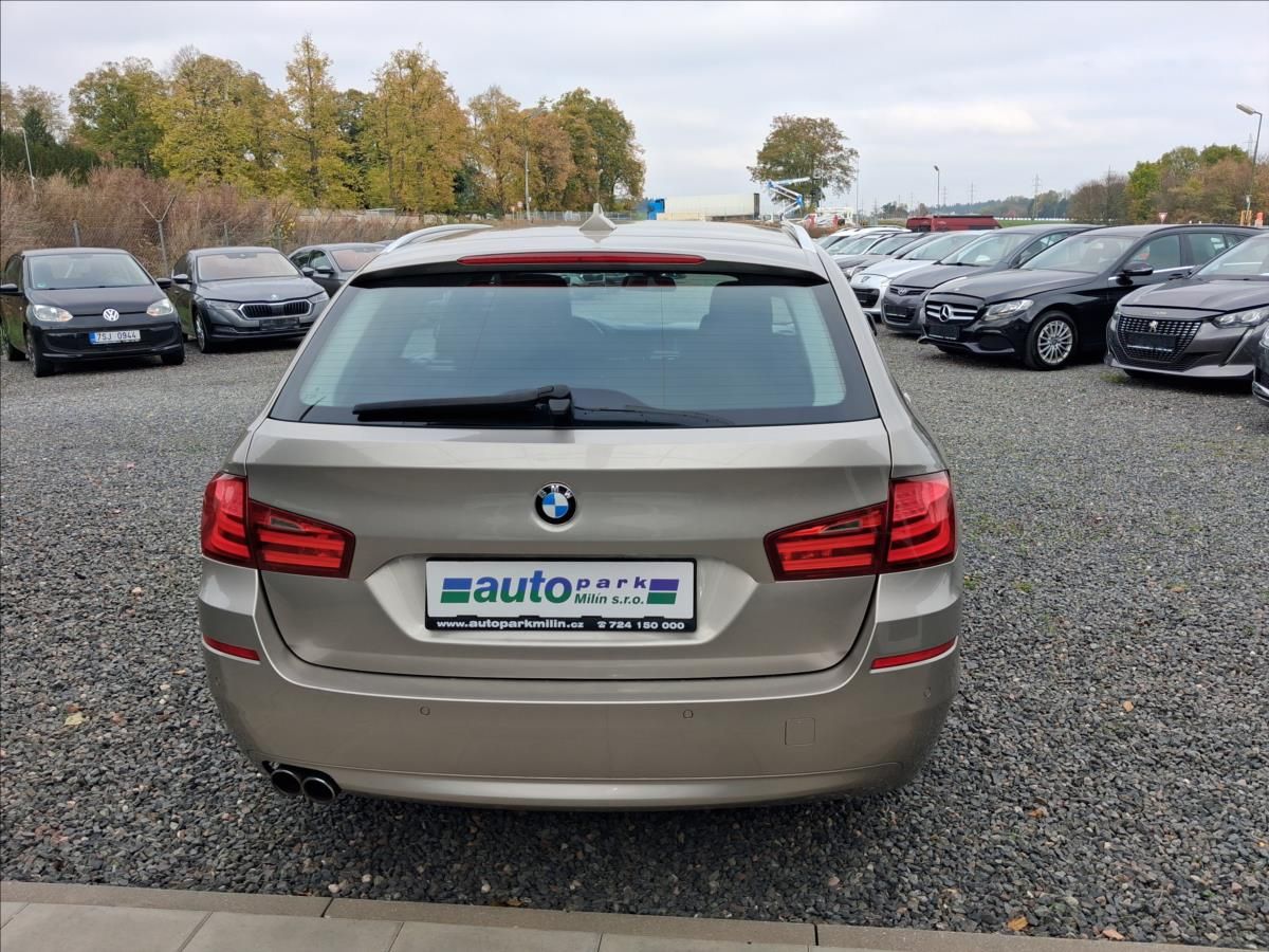 BMW Řada 5, 2,0 135kw - fotka 6
