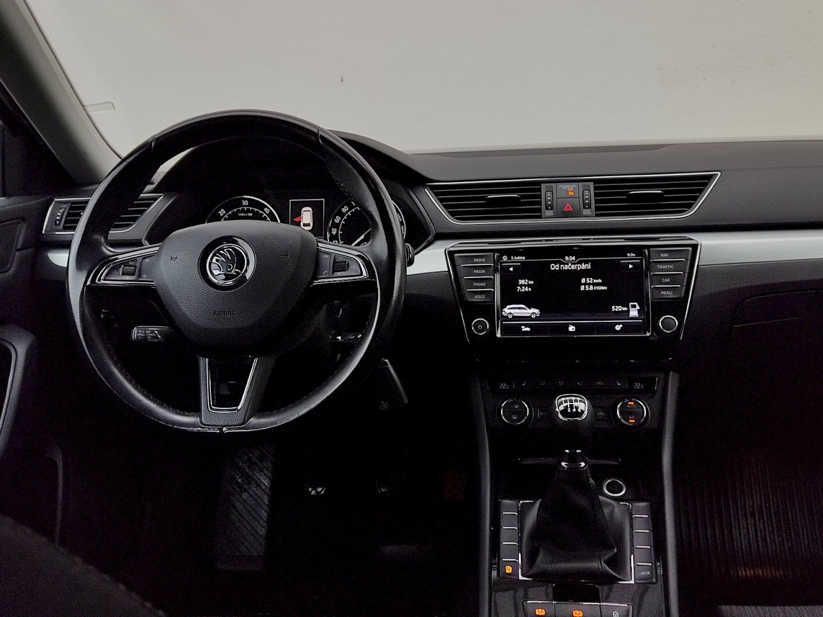 Škoda Superb, Combi Ambition Business  2,0 T - fotka 6