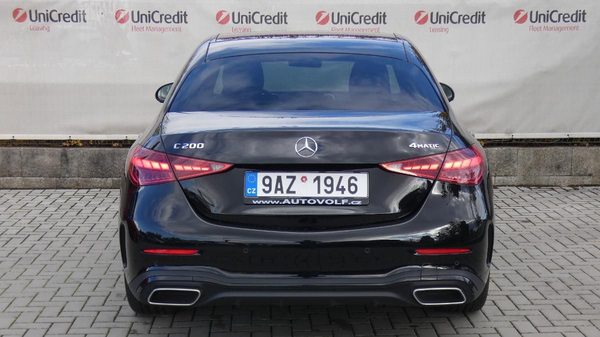 Mercedes-Benz Třídy C, C 200 4MATIC - fotka 4