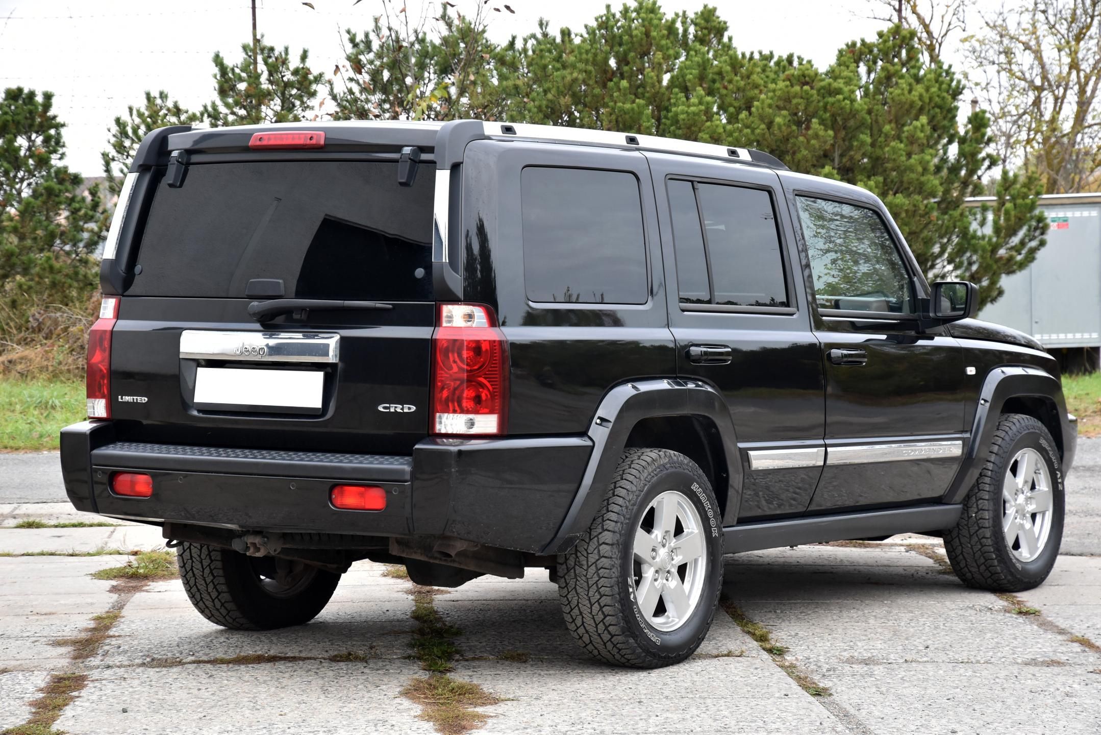 Jeep Commander, 3.0 CRD V6 AT 4WD LIMITED,7SED - fotka 3