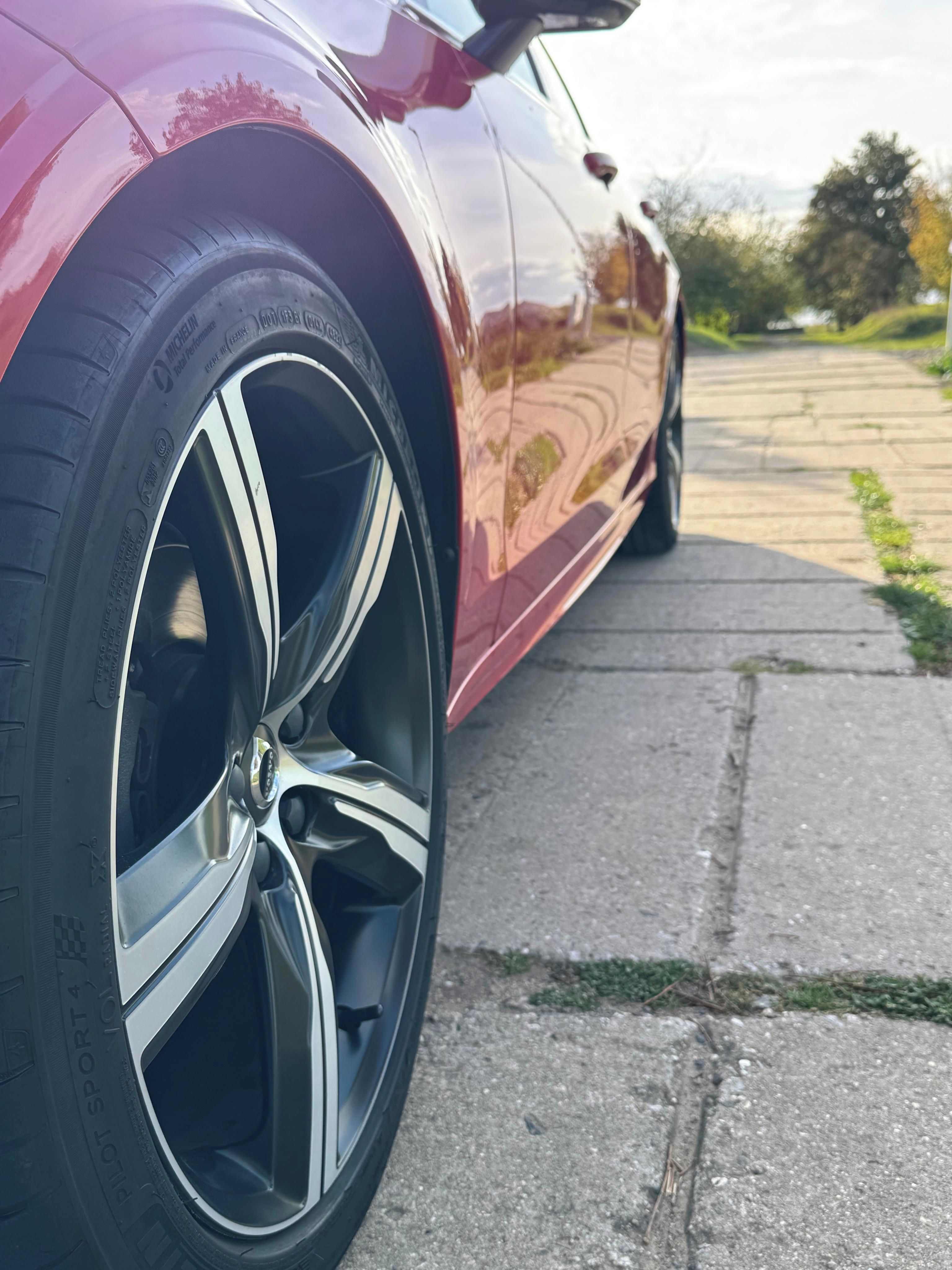 Volvo V90, D4 R-Design | odpočet DPH - fotka 5
