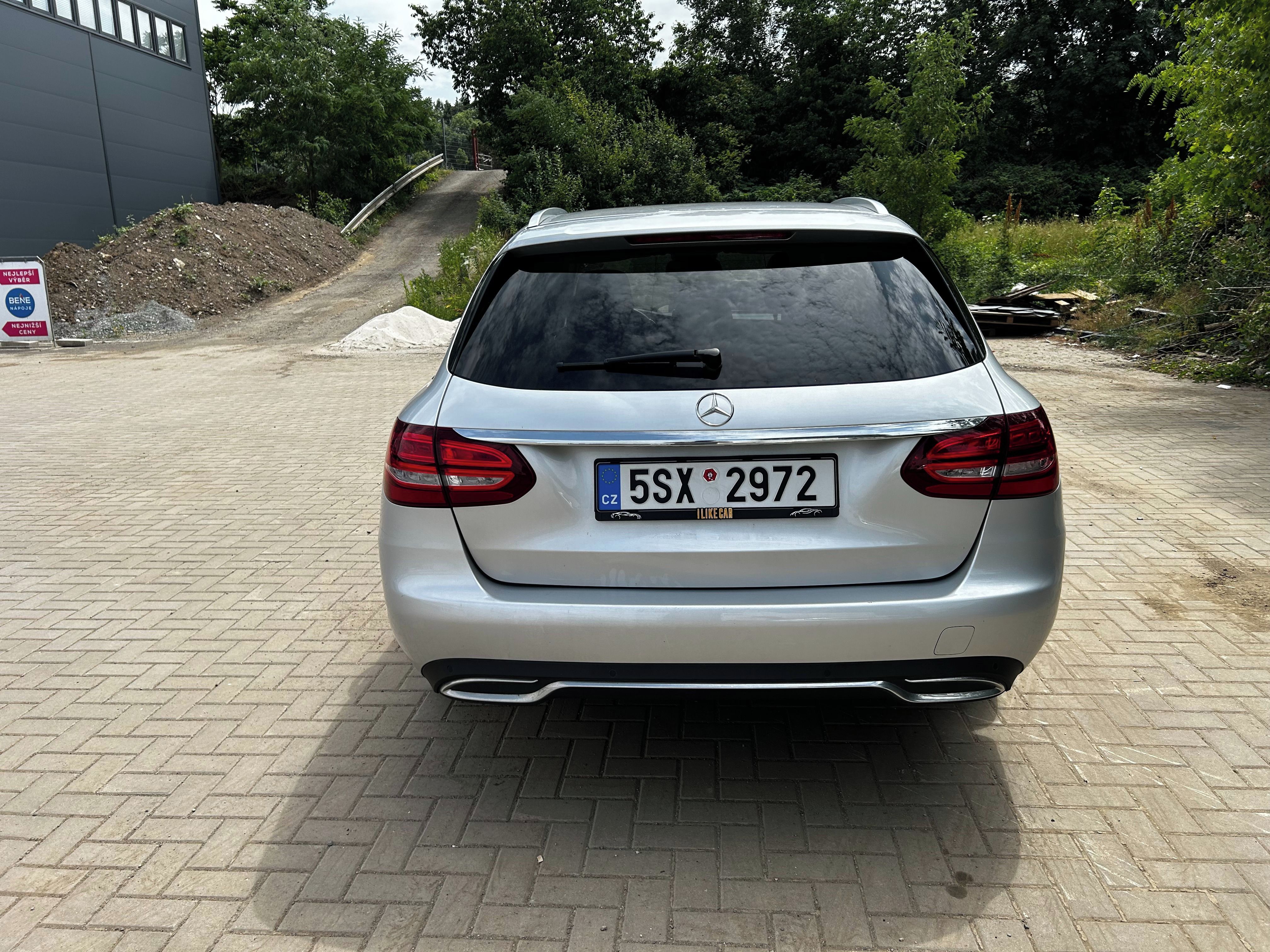 Mercedes-Benz Třídy C, D 4MATIC - fotka 6