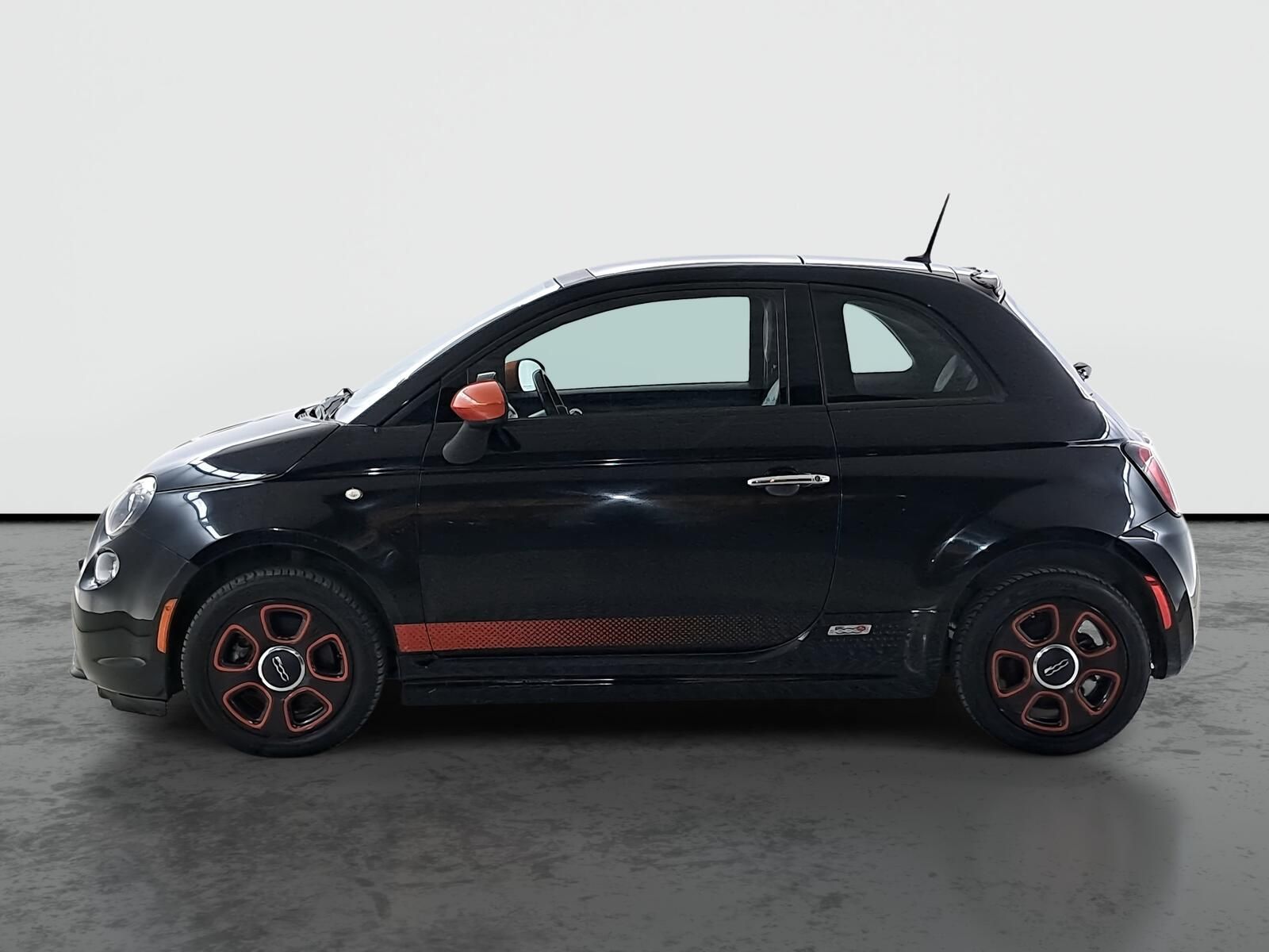 Fiat 500E, 24 kWh, Automat - fotka 3