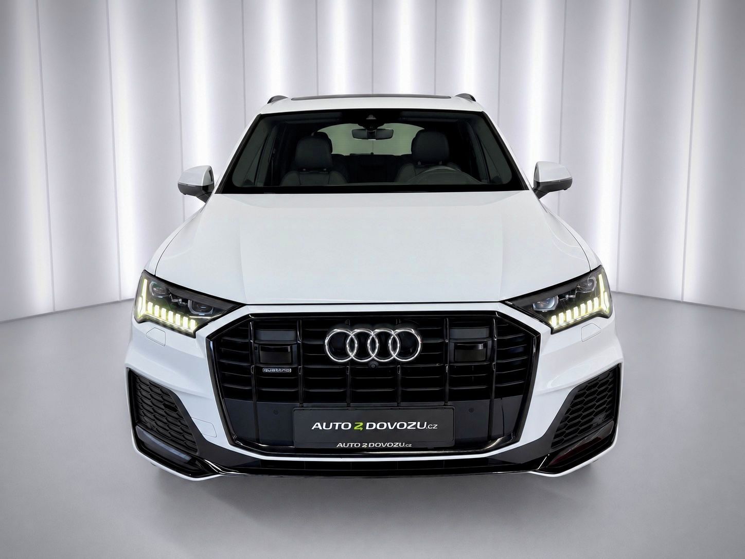 Audi Q7, 50 TDI QUATTRO S-LINE - fotka 2