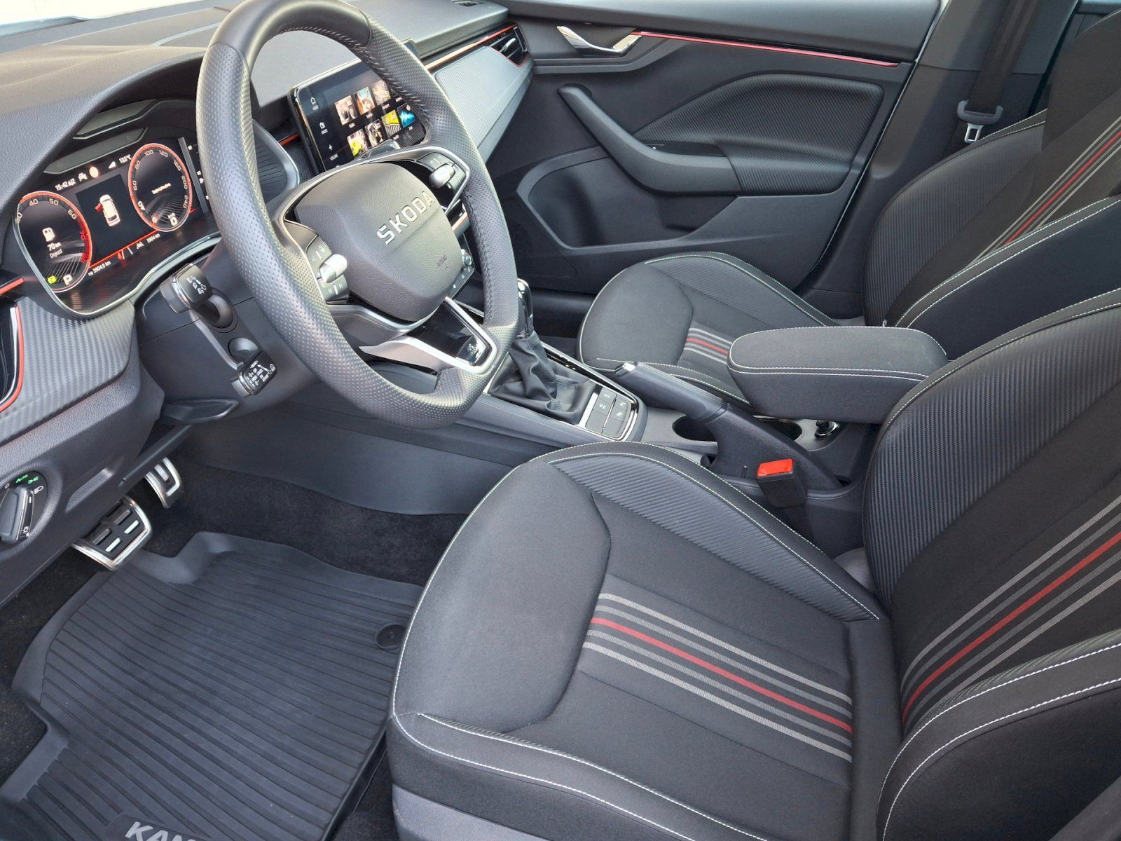 Škoda Kamiq, Monte Carlo DSG 1,0TSi 85kW - fotka 6