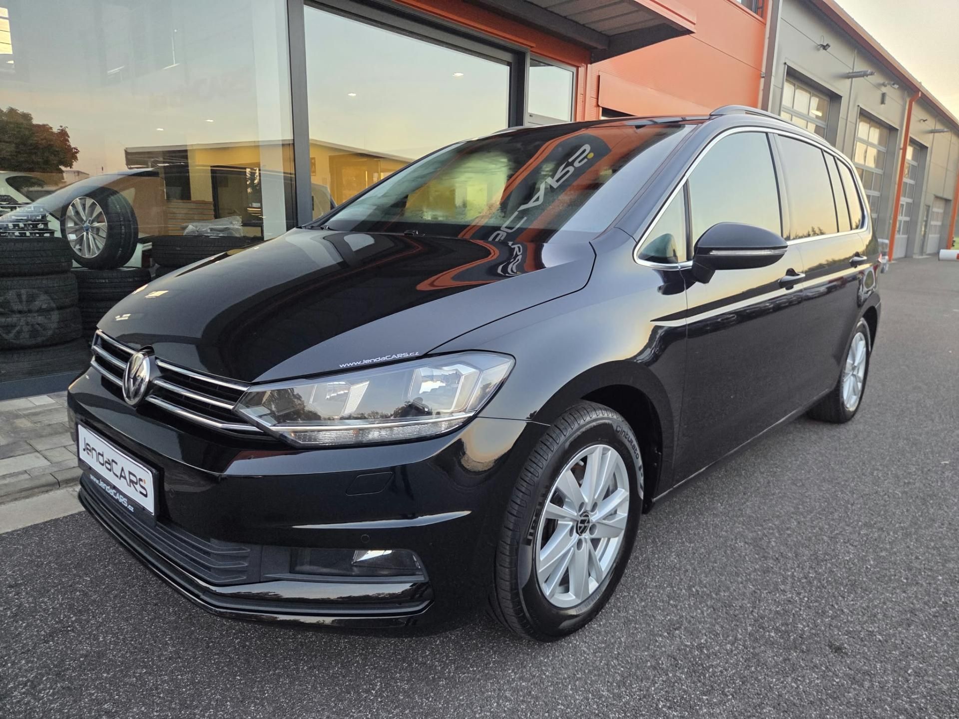 Volkswagen Touran, 1.5 TSI  7 MÍST