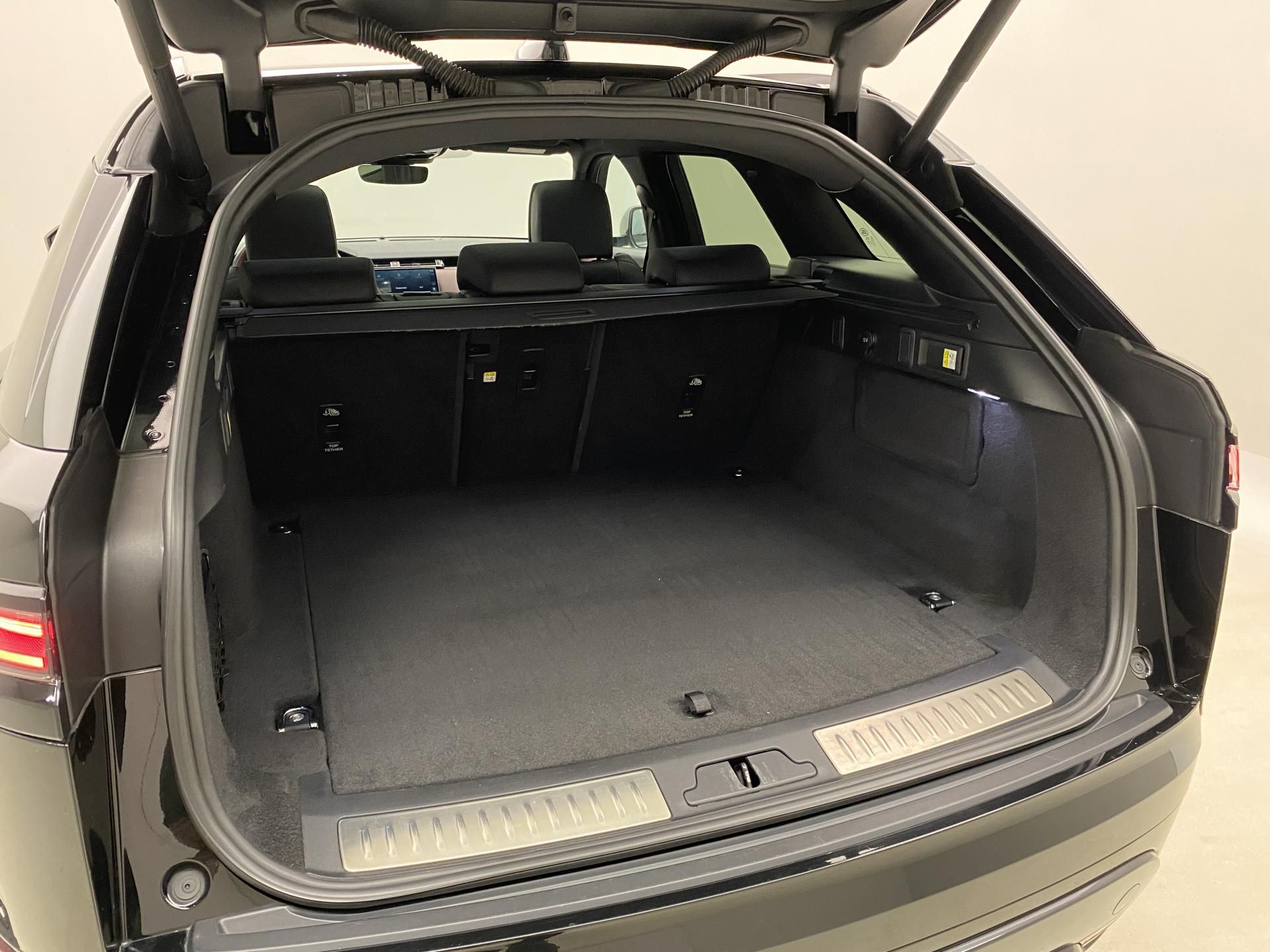 Land Rover Range Rover Velar, D300 HSE DYNAMIC AWD AUT CZ - fotka 6