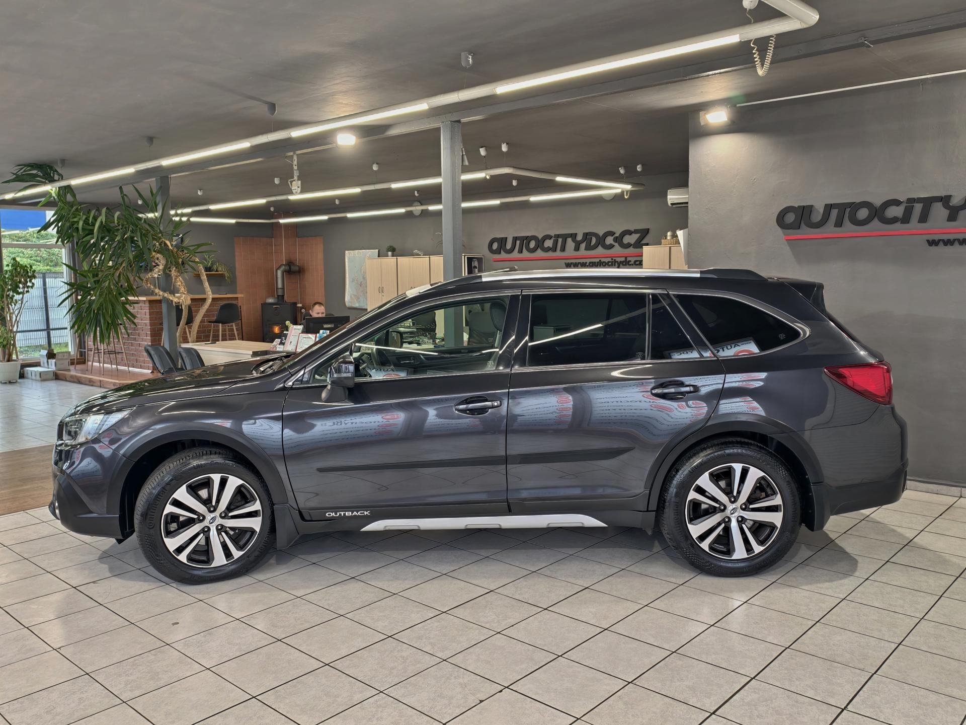 Subaru Outback, 2.5 i-S 129kW SPORT, A/T, 4x4 - fotka 4