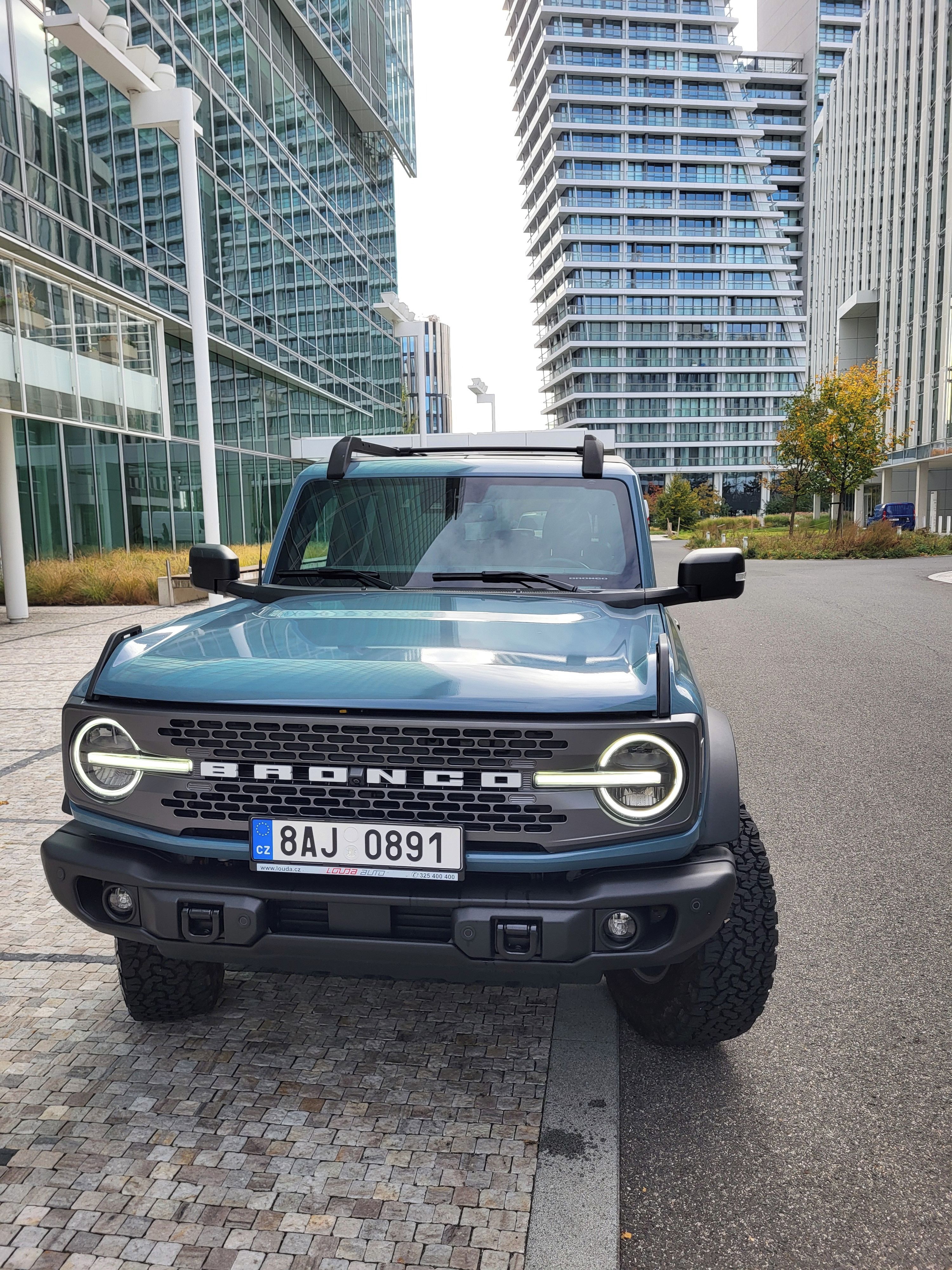 Ford Bronco, 2,7 EcoBoost V6  BADLANDS