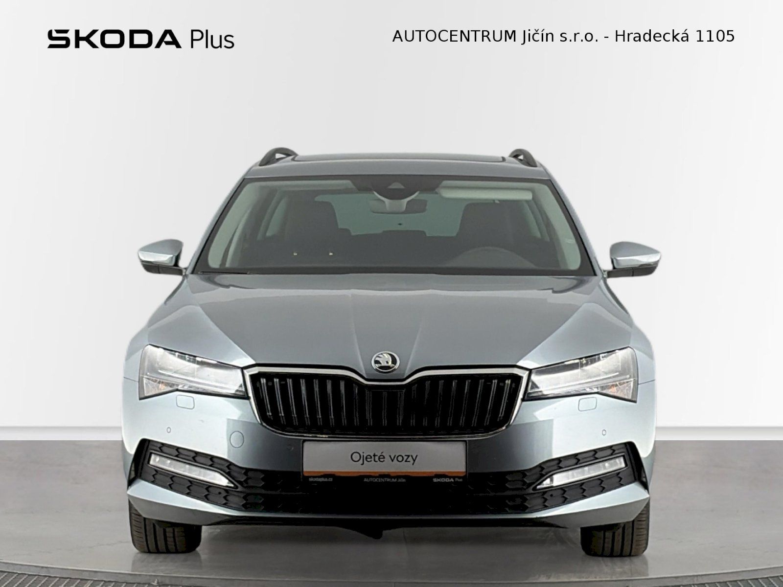 Škoda Superb, Combi DSG 2.0TSI 140kW Ambitio - fotka 4