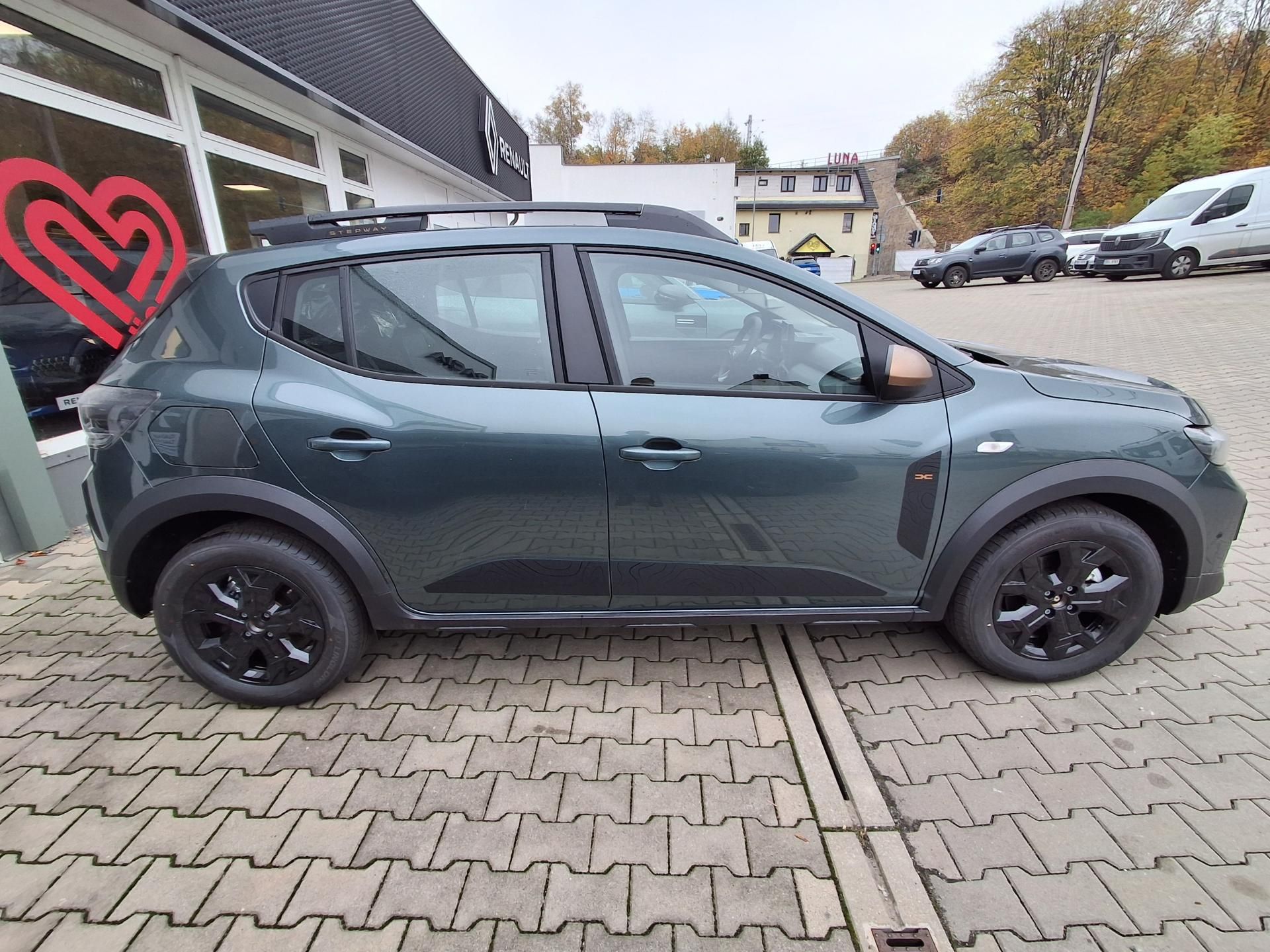 Dacia Sandero, Stepway Expression Eco-G 120 - fotka 4