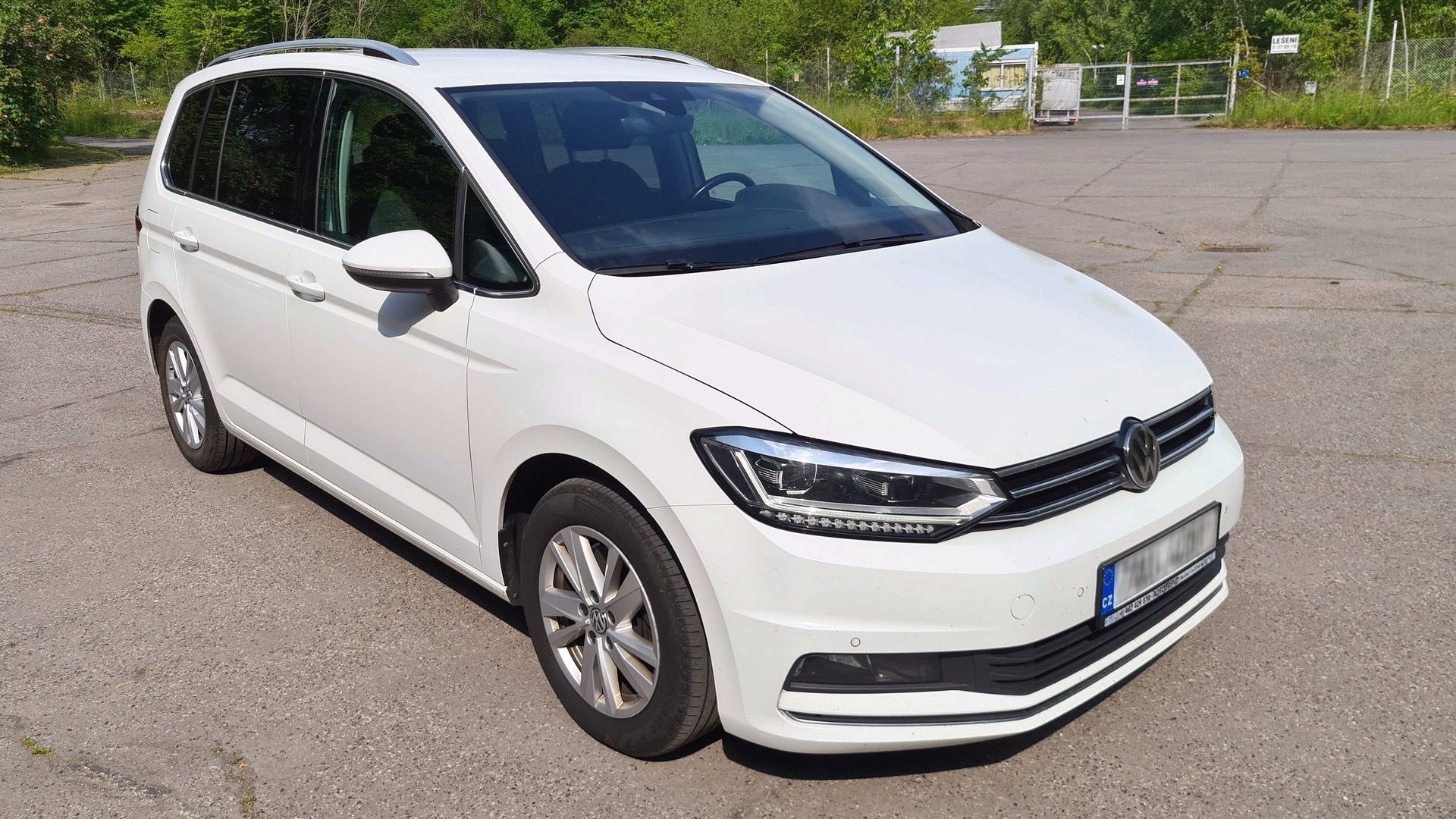 Volkswagen Touran, 2.0 TDI HighLine EU6+ - fotka 6